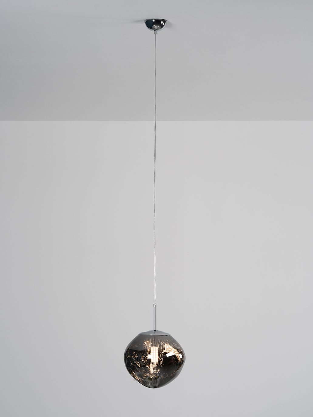 contemporary-melt-glass-style-lava-pendant-light-unique-mirror-finish-polycarbonate-hanging-lamp
