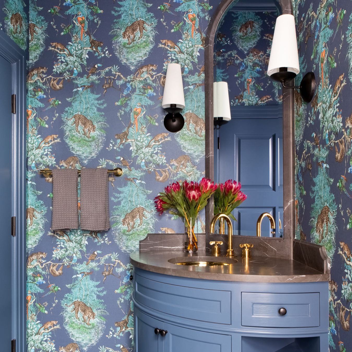 elegant-mid-century-brass-wall-sconce-with-conical-fabric-shade-for-bedroom-and-hallway