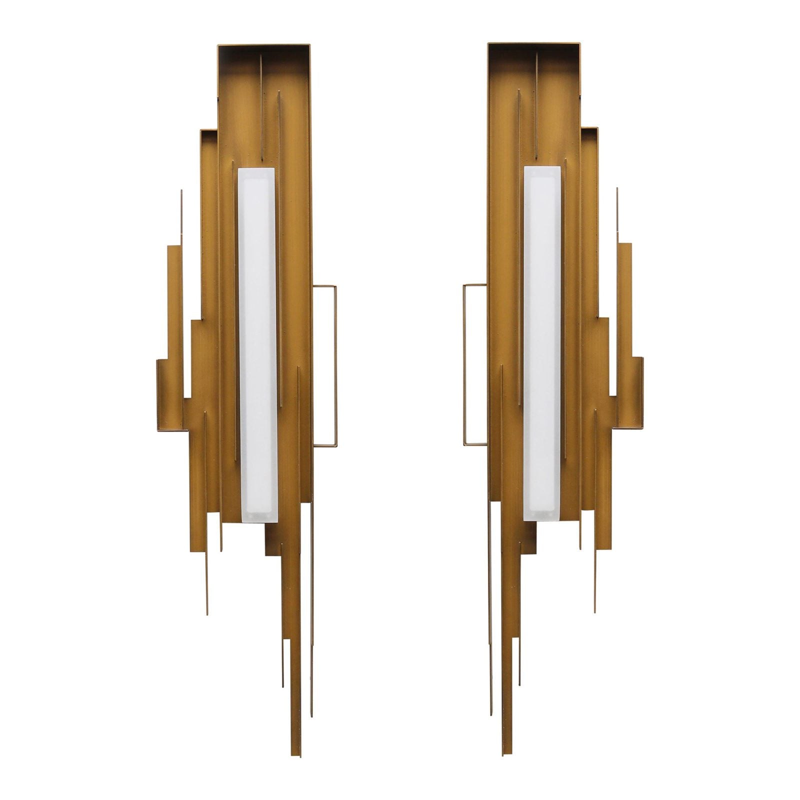 modern-brutalist-gold-metal-sculpted-wall-sconce-integrated-led-vertical-light-fixture