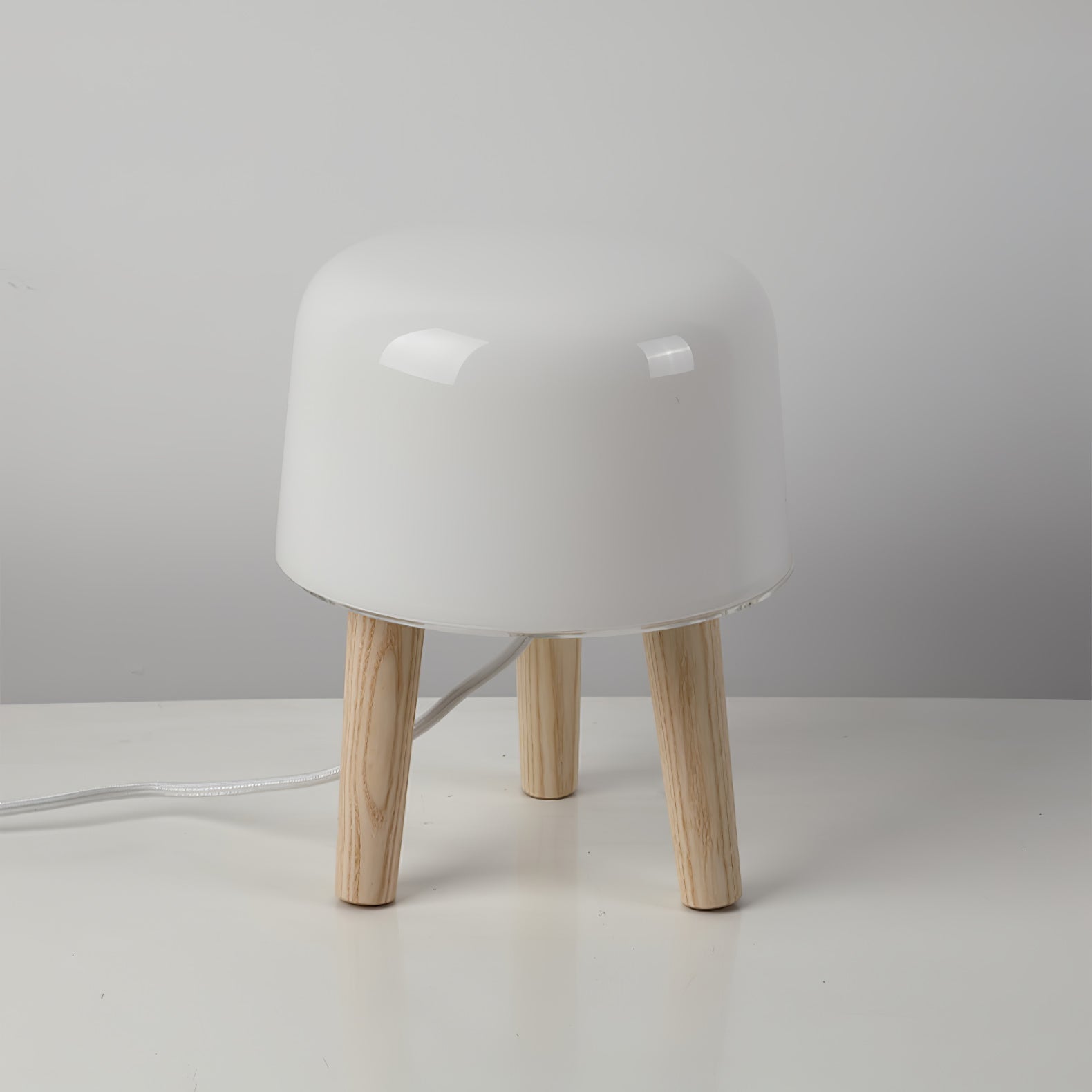 Modern Borosilicate Glass Globe Table Lamp with Solid Wood Tripod Base