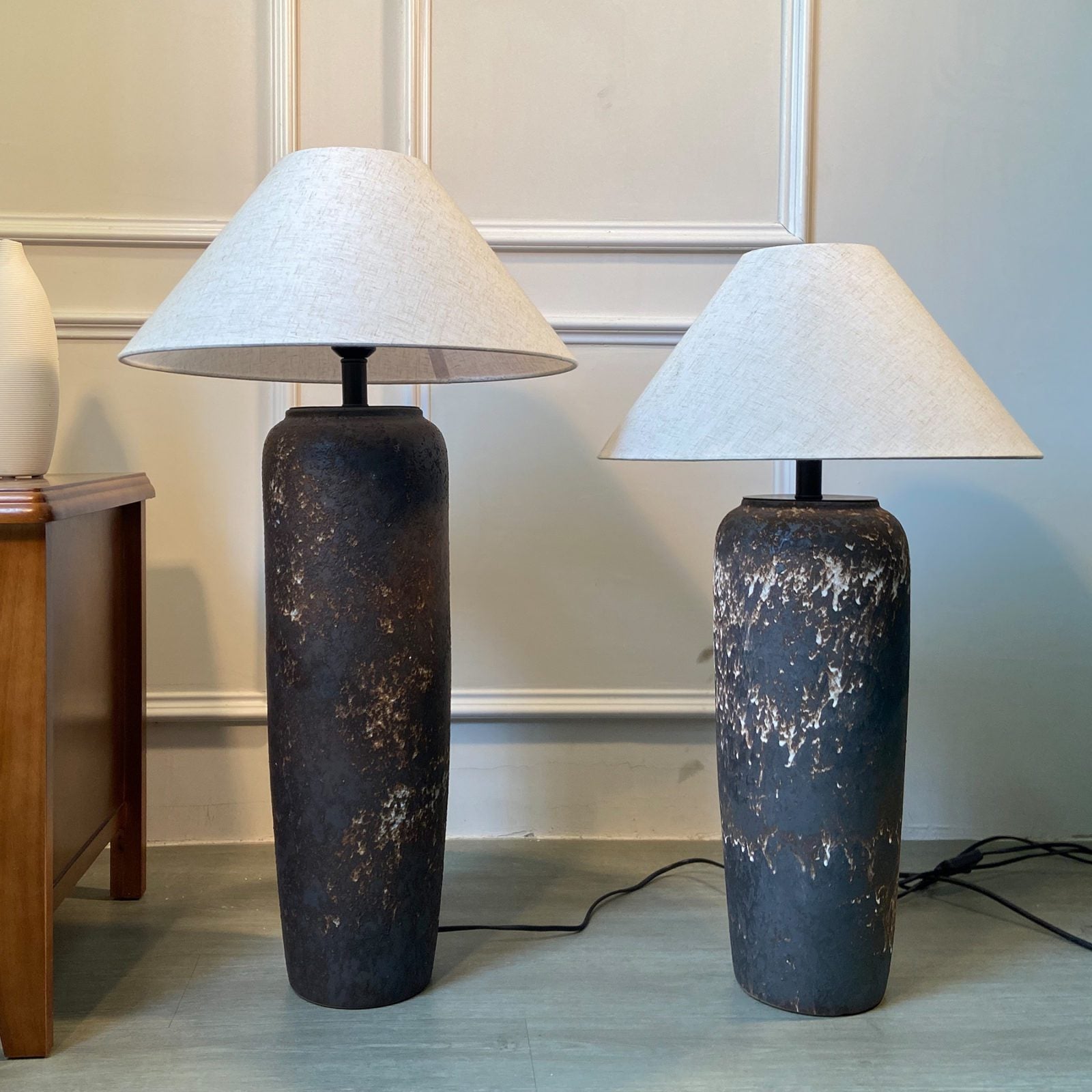 handcrafted-rustic-stoneware-ceramic-floor-lamp-with-white-fabric-shade-for-living-room