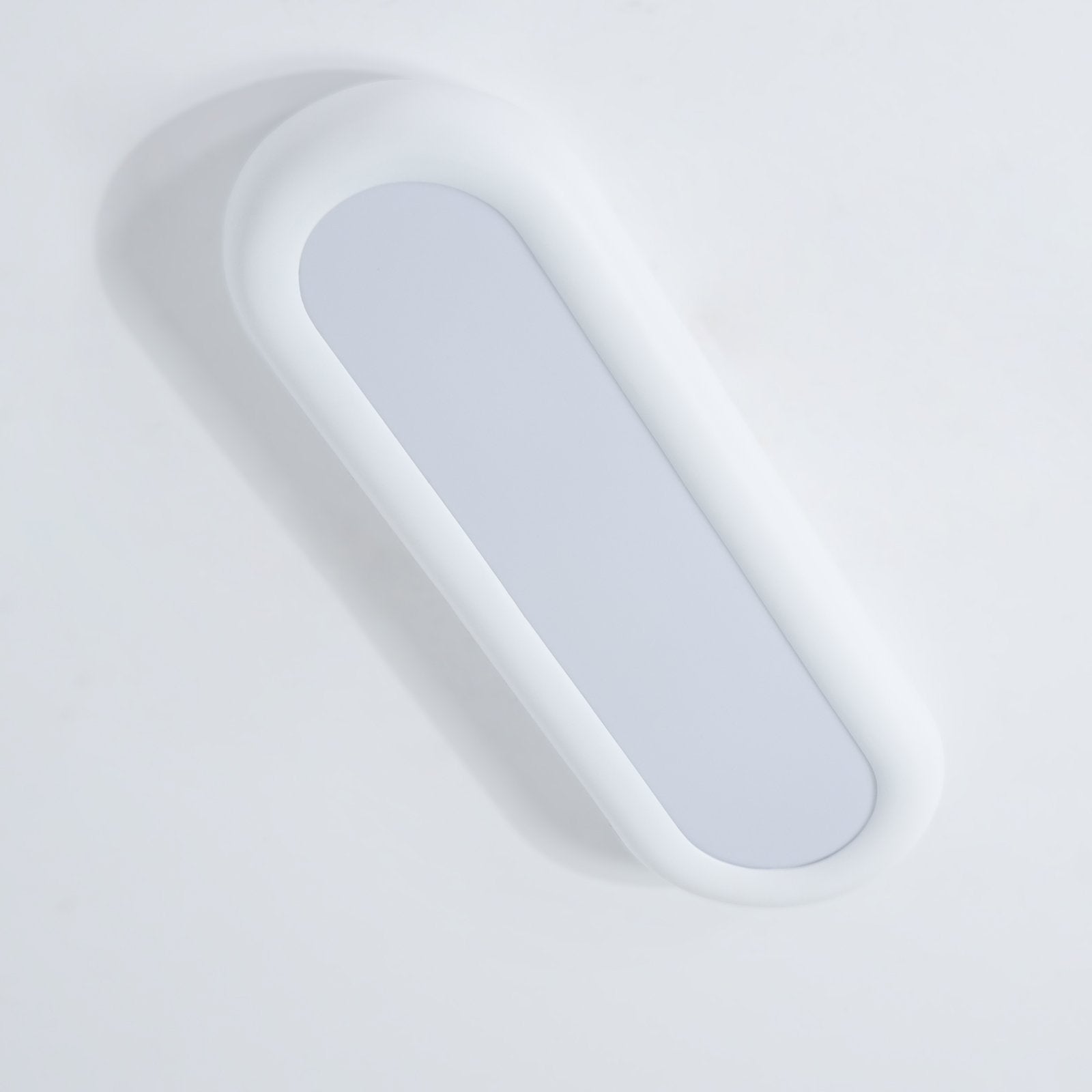 minimalist-oval-flush-mount-led-ceiling-light-fixture-with-three-color-temperatures