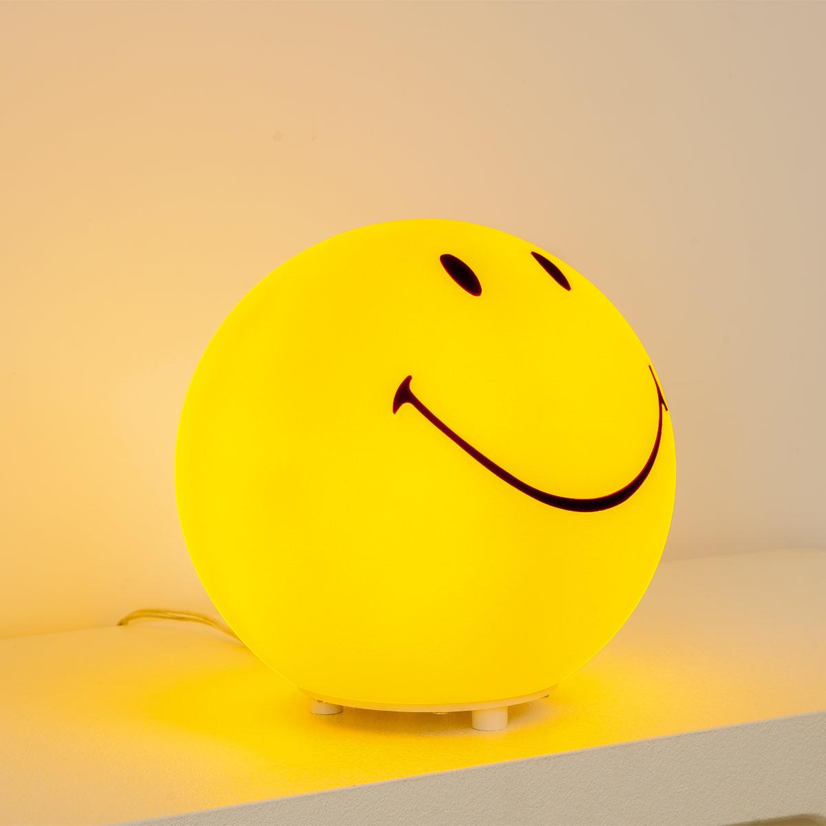 Modern Smiling Face Rechargeable LED Table Lamp for Bedside and Kids Bedroom Decor