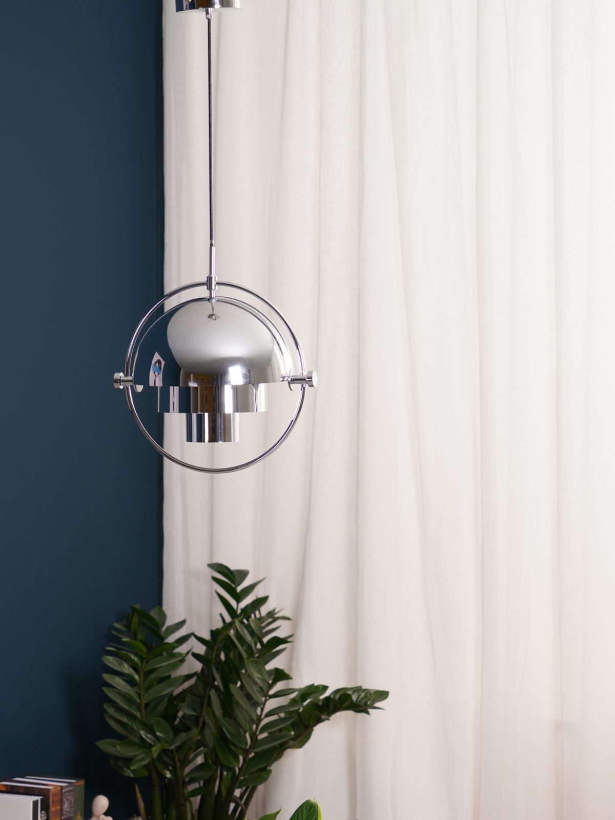 modern-adjustable-ball-pendant-light-with-rotating-metal-hemisphere-shade