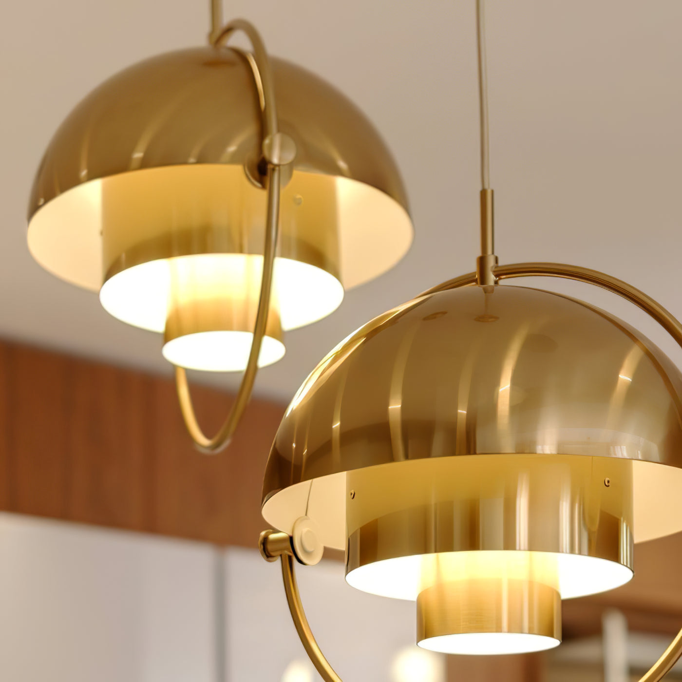 Modern Adjustable Deformed Ball Pendant Light with Multi Lite Shade Design for Dining Room