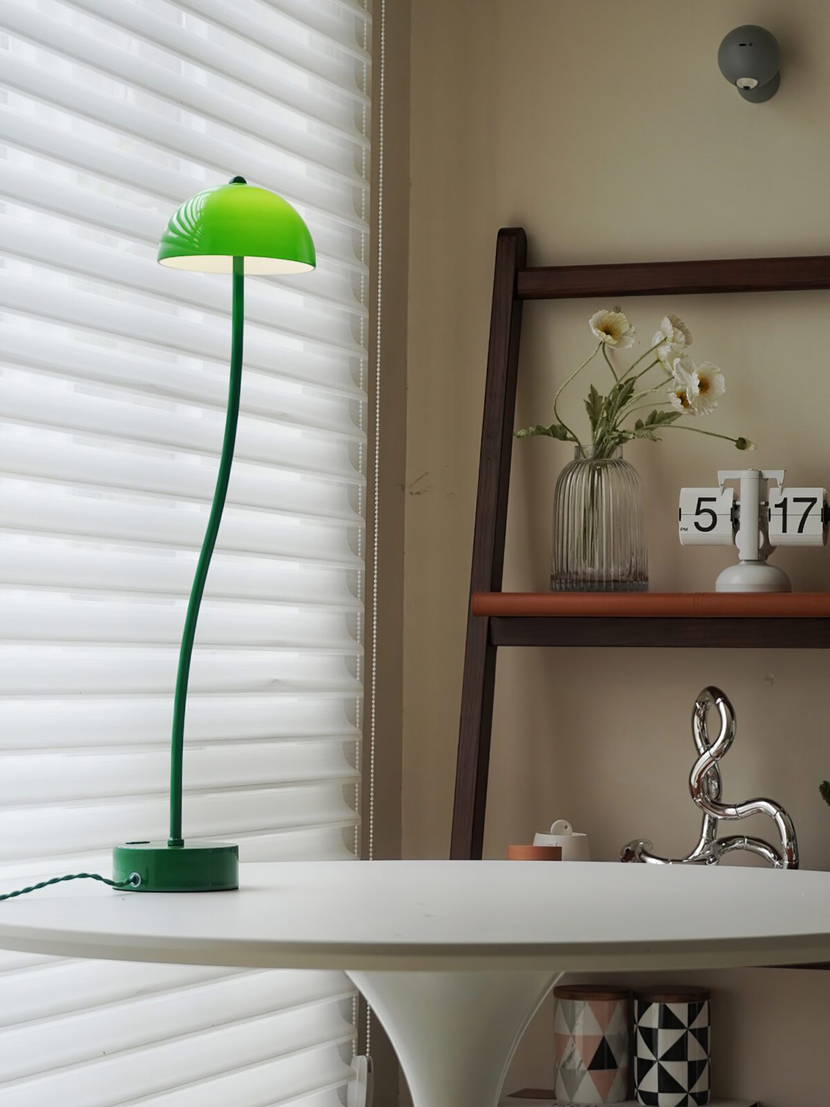 modern-mung-bean-sprout-banker-style-table-lamp-with-green-glass-shade