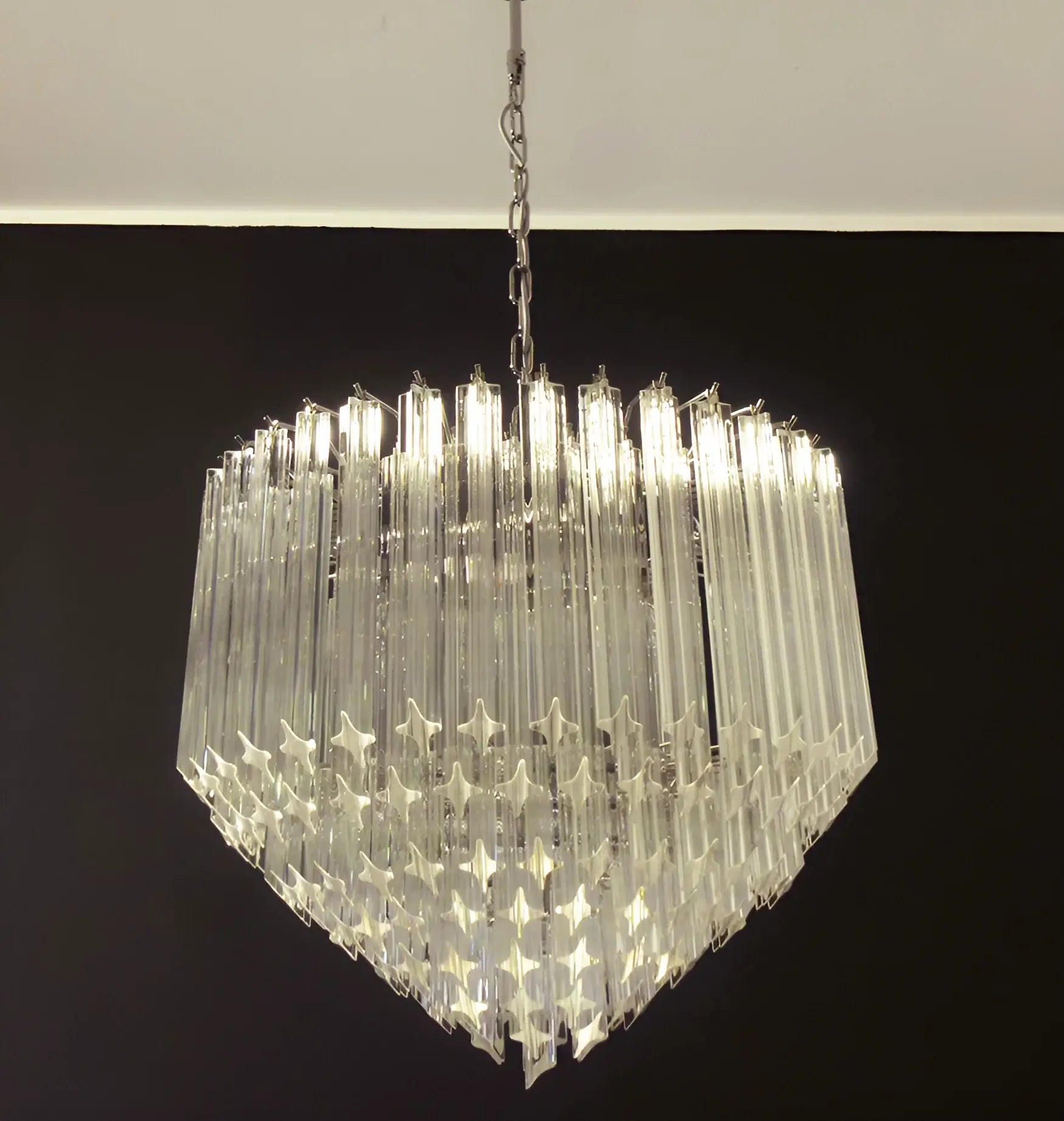 elegant-murano-style-quadriedri-prism-glass-chandelier-for-luxury-home-decor