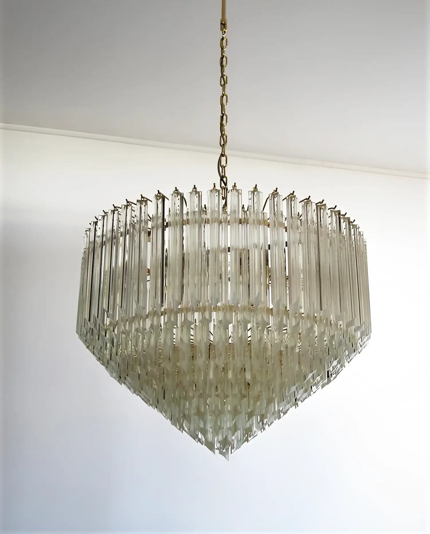 elegant-murano-style-quadriedri-prism-glass-chandelier-for-luxury-home-decor