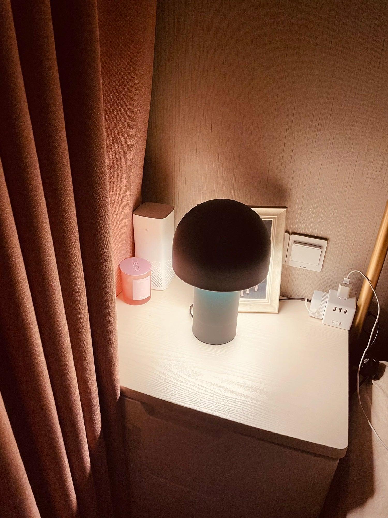 Modern Mushroom Umbrella LED Table Lamp for Bedside and Office Desk Decor