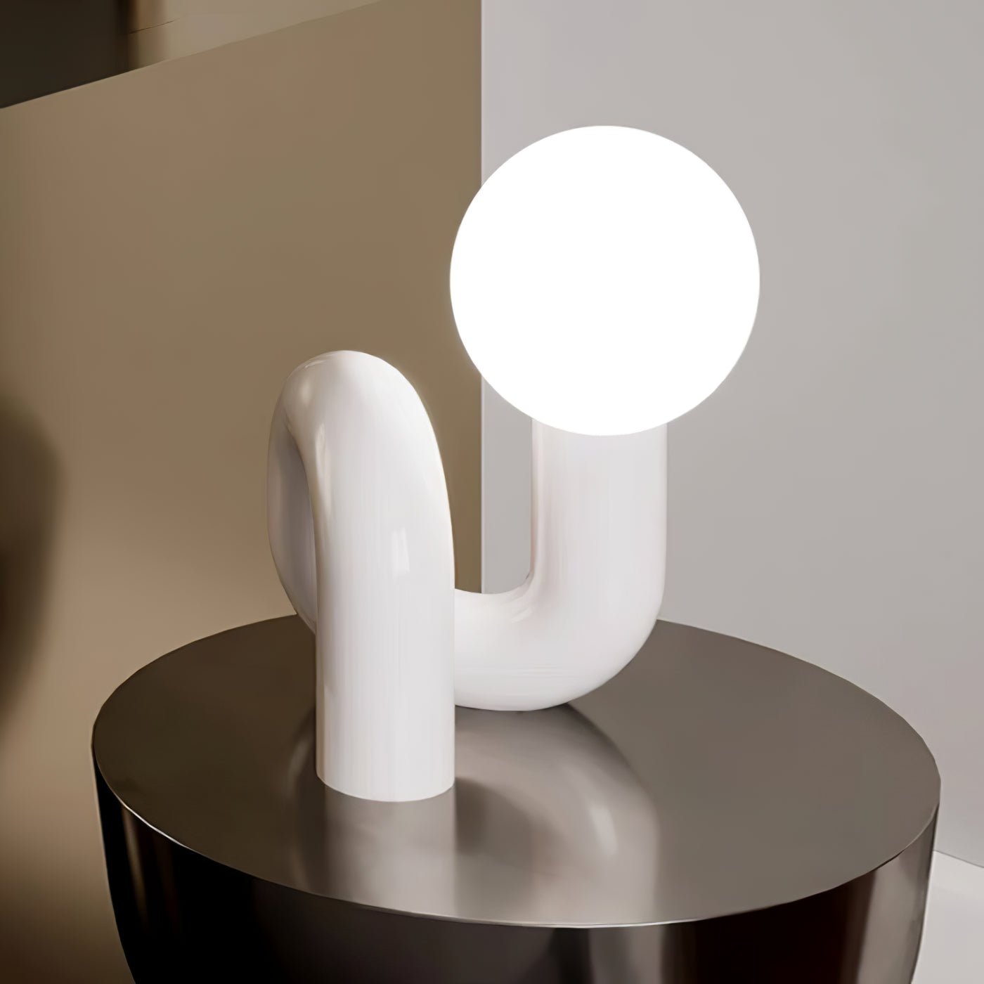 Modern Resin N Shape Table Lamp with Glass Globe for Creative Bedside and Office Lighting