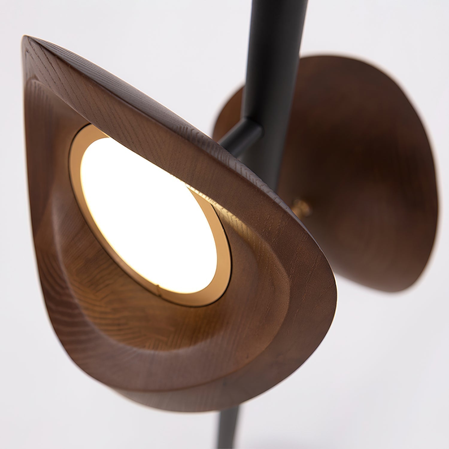 Modern Nest Wooden Floor Lamp Standing Light with Integrated LED and Organic Shades