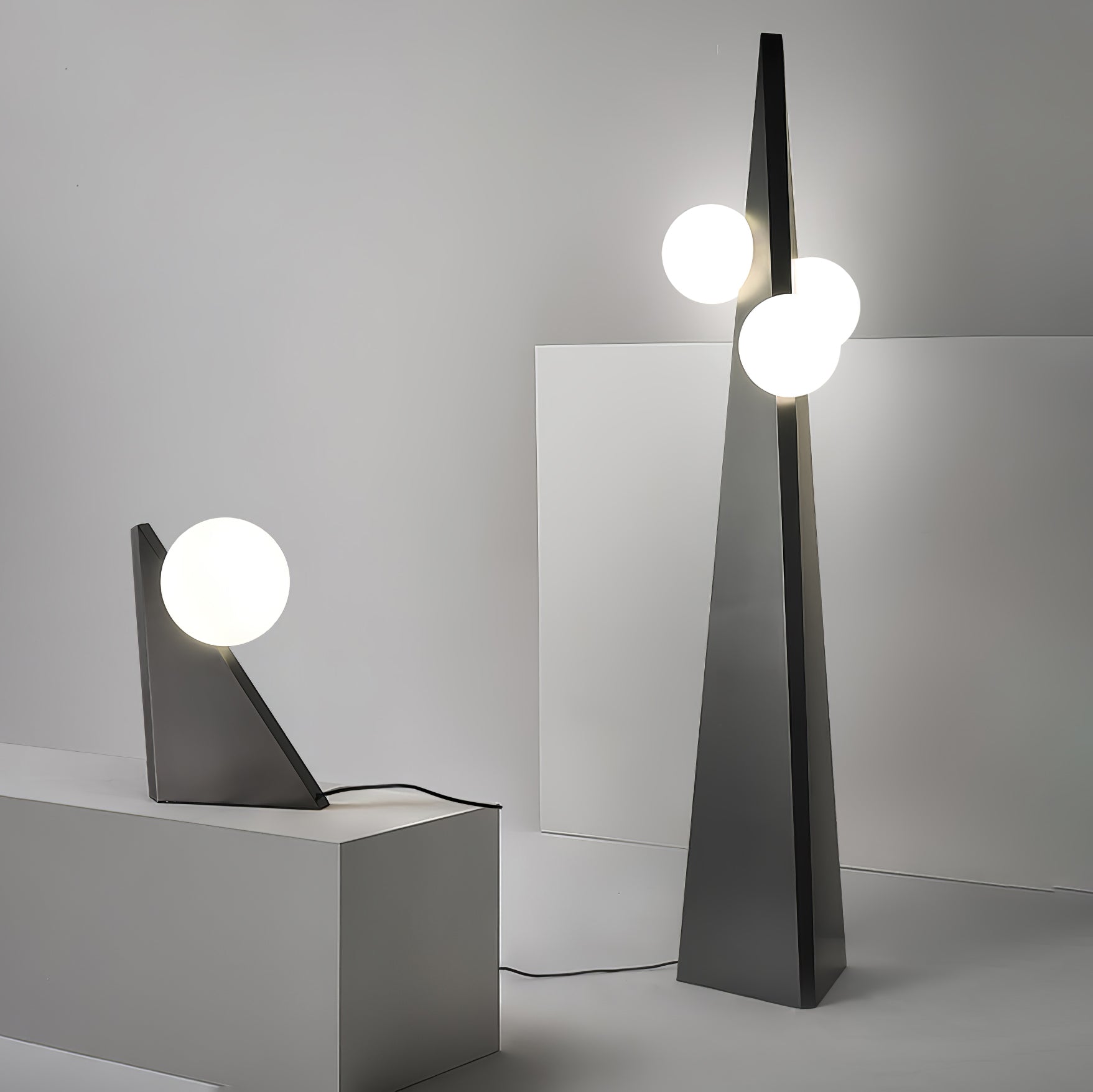 Modern Geometric Stainless Steel Table Lamp with Globe Glass Shade for Bedside and Desk