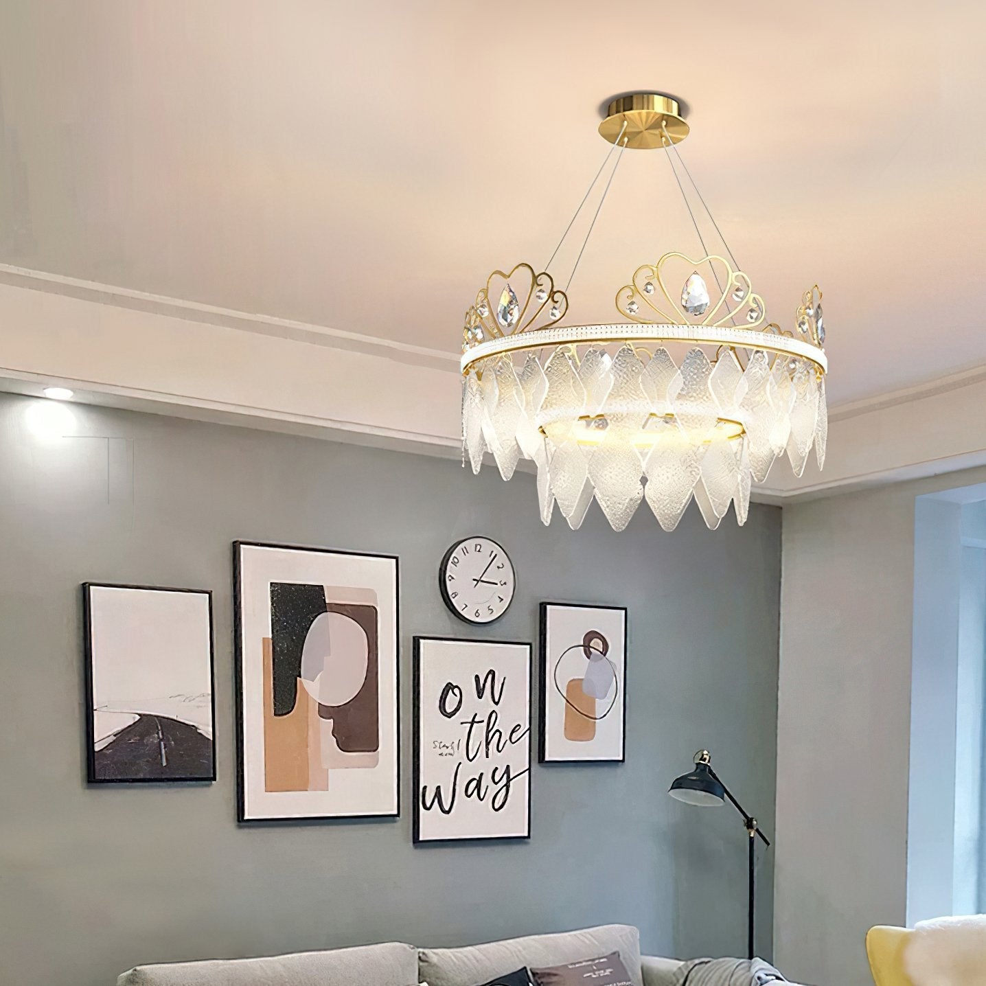 modern-nordic-crown-crystal-led-chandelier-gold-luxury-pendant-lighting-for-living-rooms