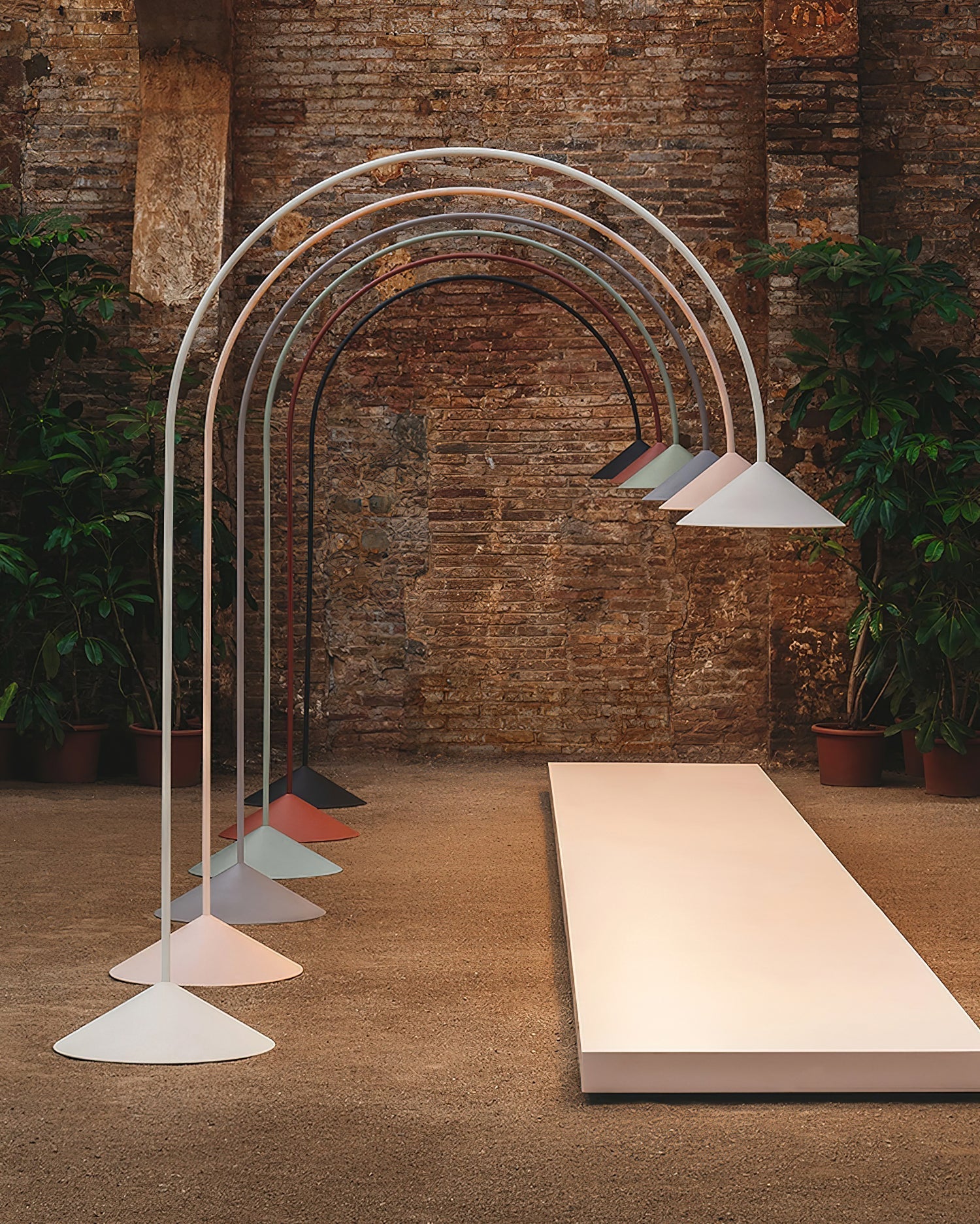 Modern Arc Torchiere Floor Lamp with Flexible Extension and Aluminum Body