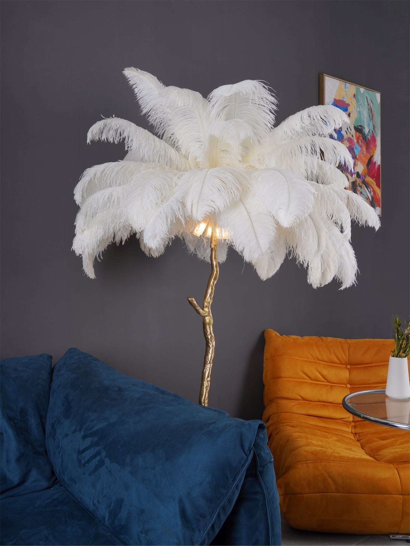 Luxurious Ostrich Feather Floor Lamp with Polished Brass Base Elegant Gold Standing Light for Living Room