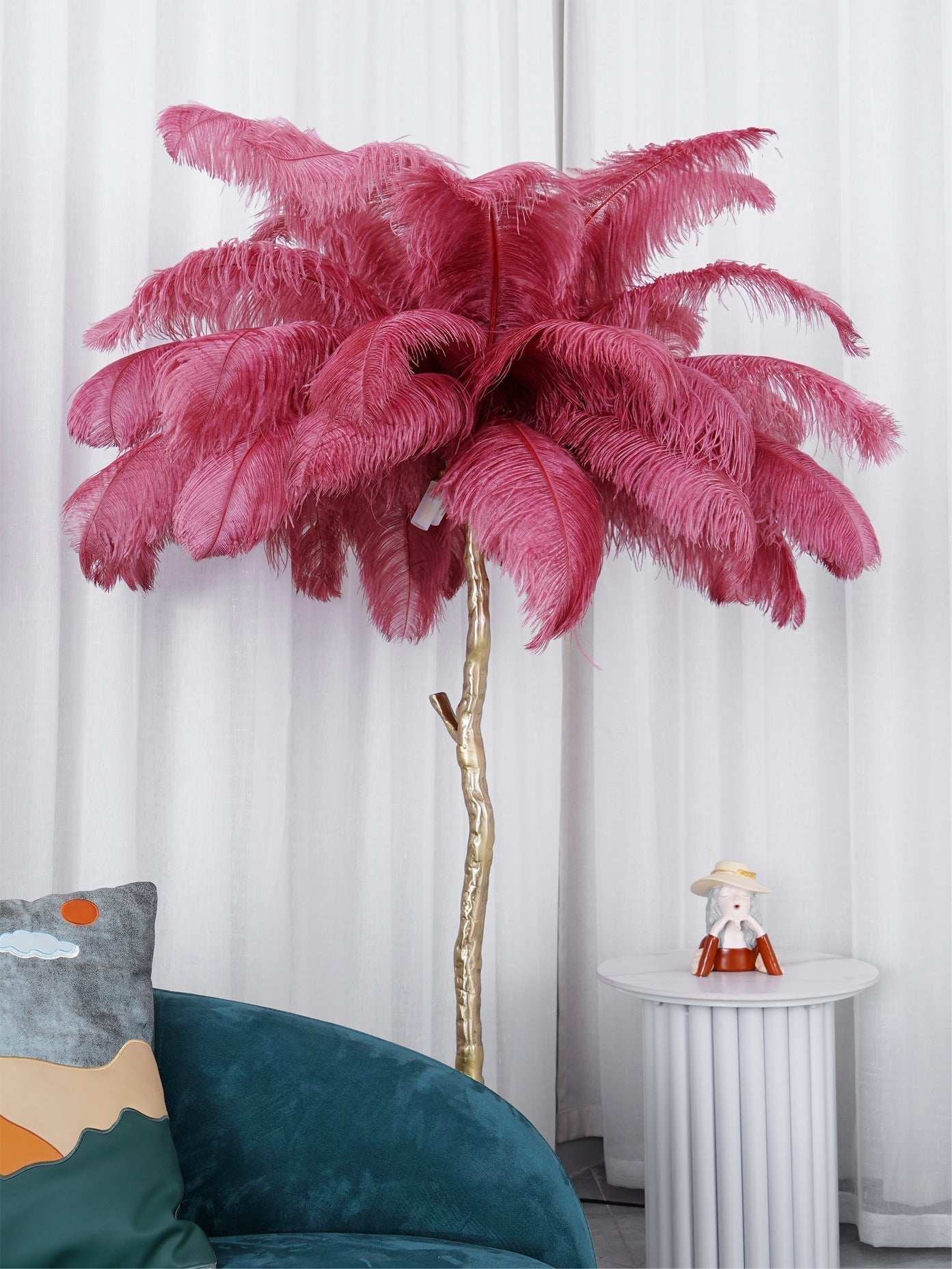 Luxurious Ostrich Feather Floor Lamp with Polished Brass Base Elegant Gold Standing Light for Living Room