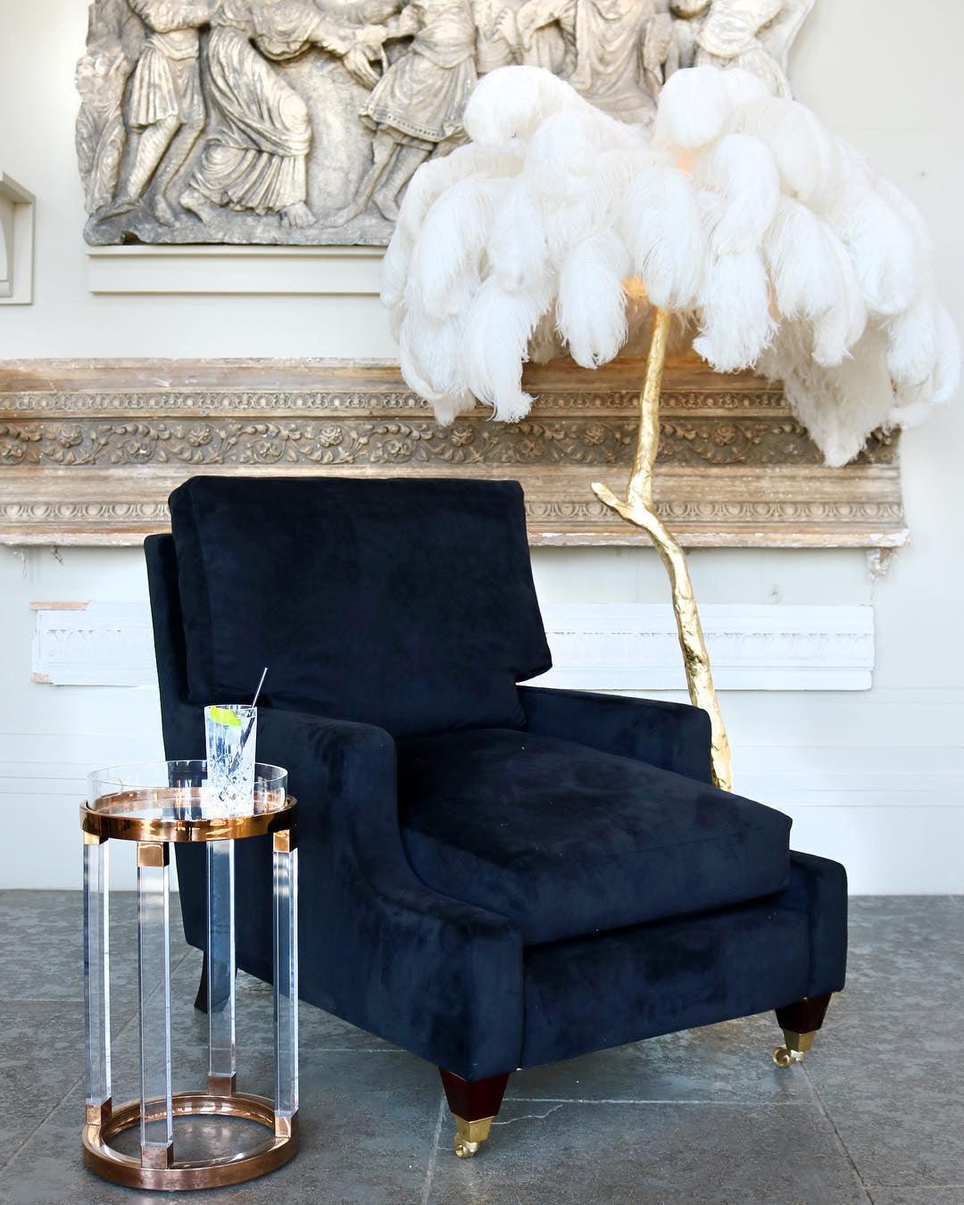 Luxurious Ostrich Feather Floor Lamp with Polished Brass Base Elegant Gold Standing Light for Living Room