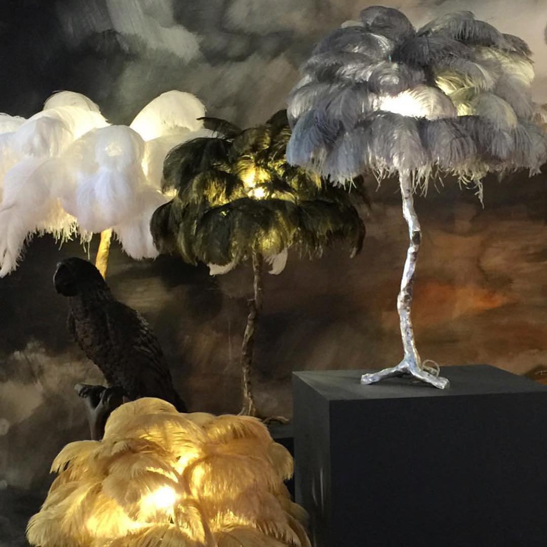 Luxury Ostrich Feather Palm Tree Table Lamp with Brass Base and Portable Design