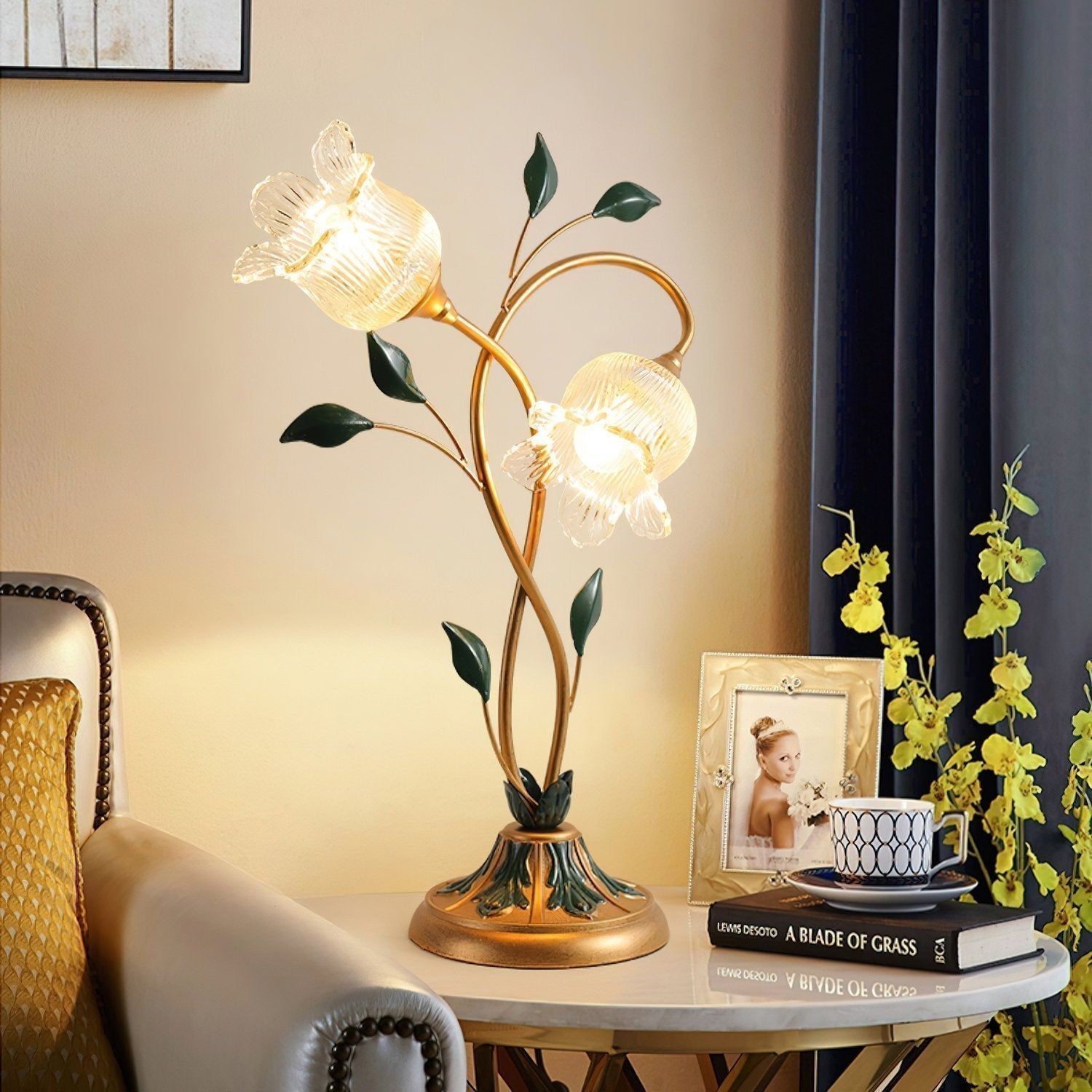 vintage-pastoral-floral-table-lamp-with-glass-flower-shades-and-crystal-accents