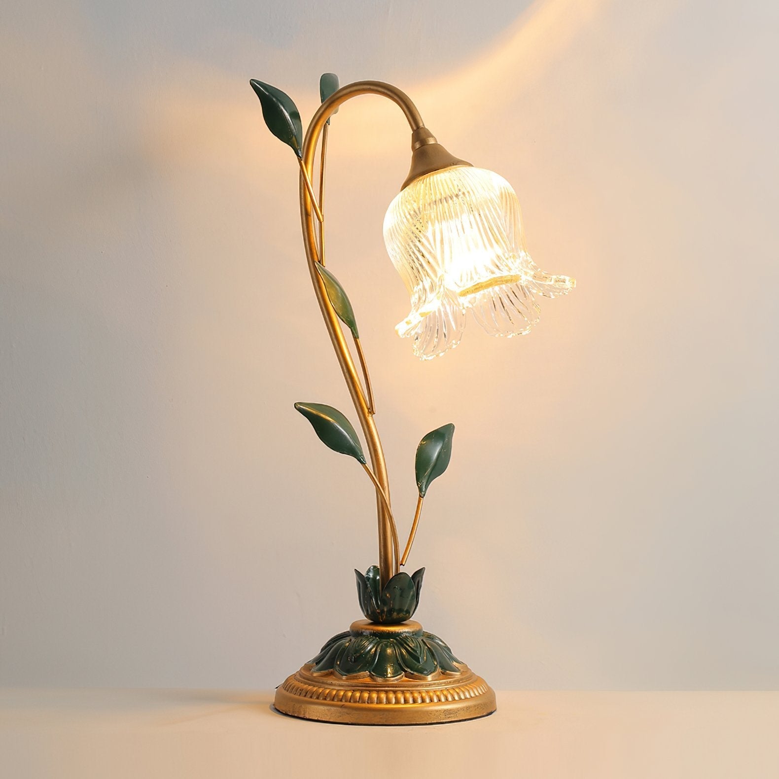 vintage-pastoral-floral-table-lamp-with-glass-flower-shades-and-crystal-accents
