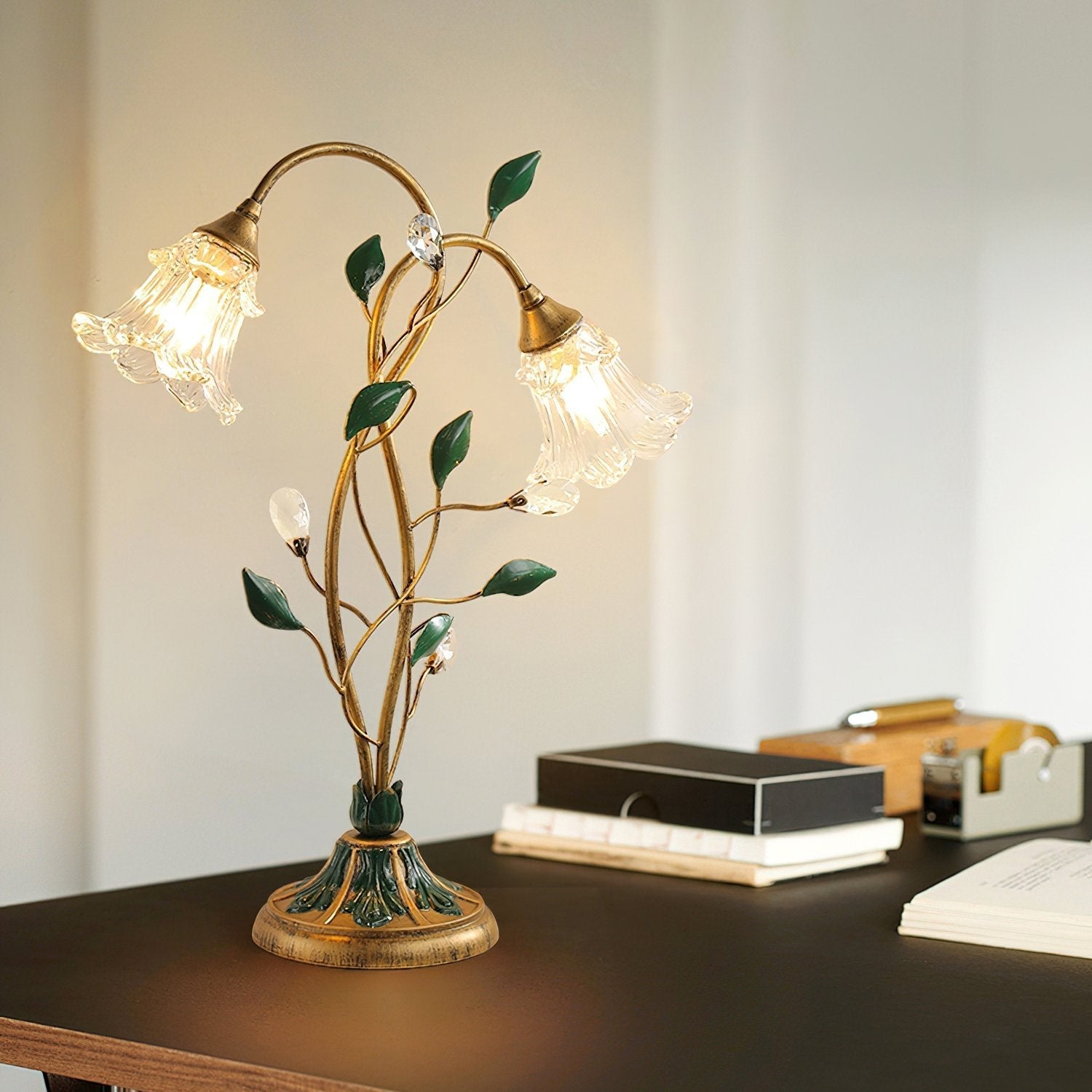 vintage-pastoral-floral-table-lamp-with-glass-flower-shades-and-crystal-accents