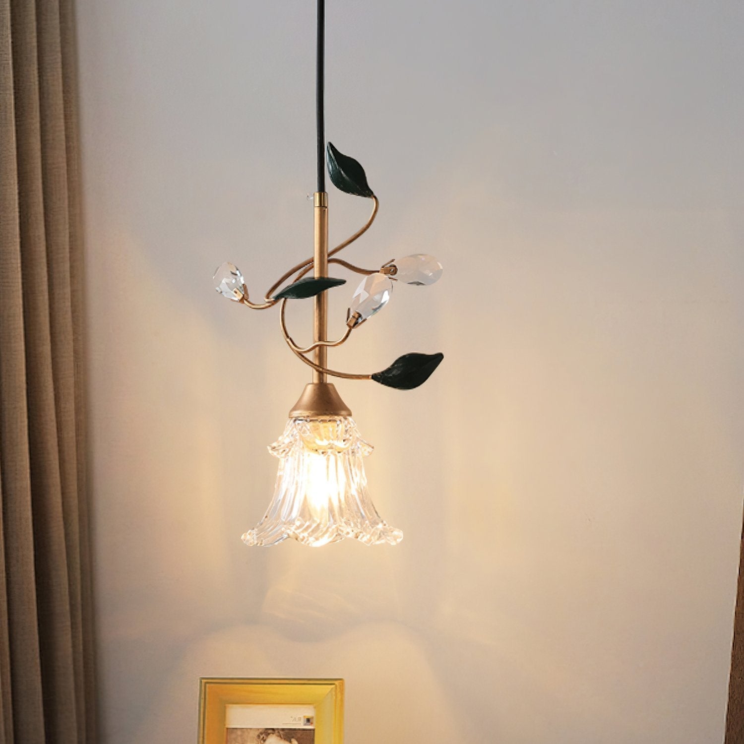floral-glass-pendant-light-with-crystal-accents-and-pastoral-flower-design
