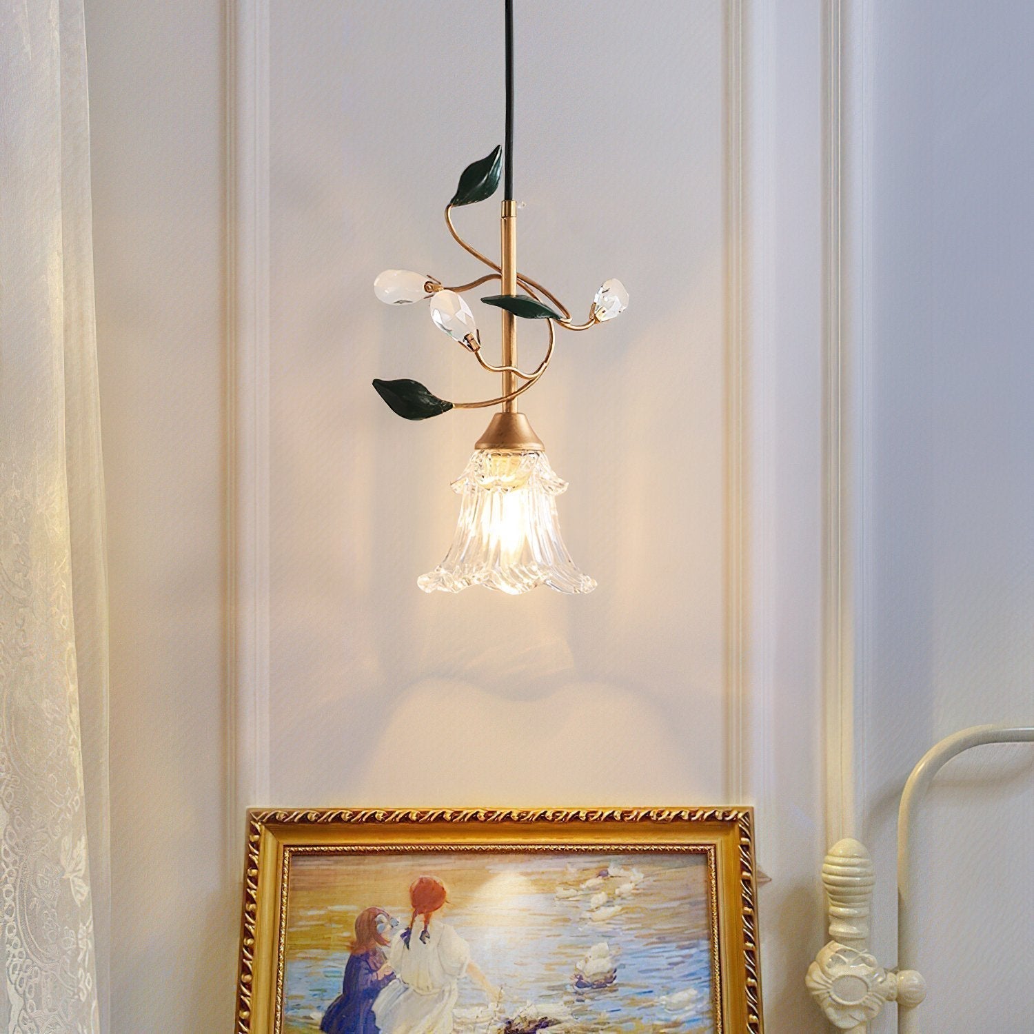 floral-glass-pendant-light-with-crystal-accents-and-pastoral-flower-design