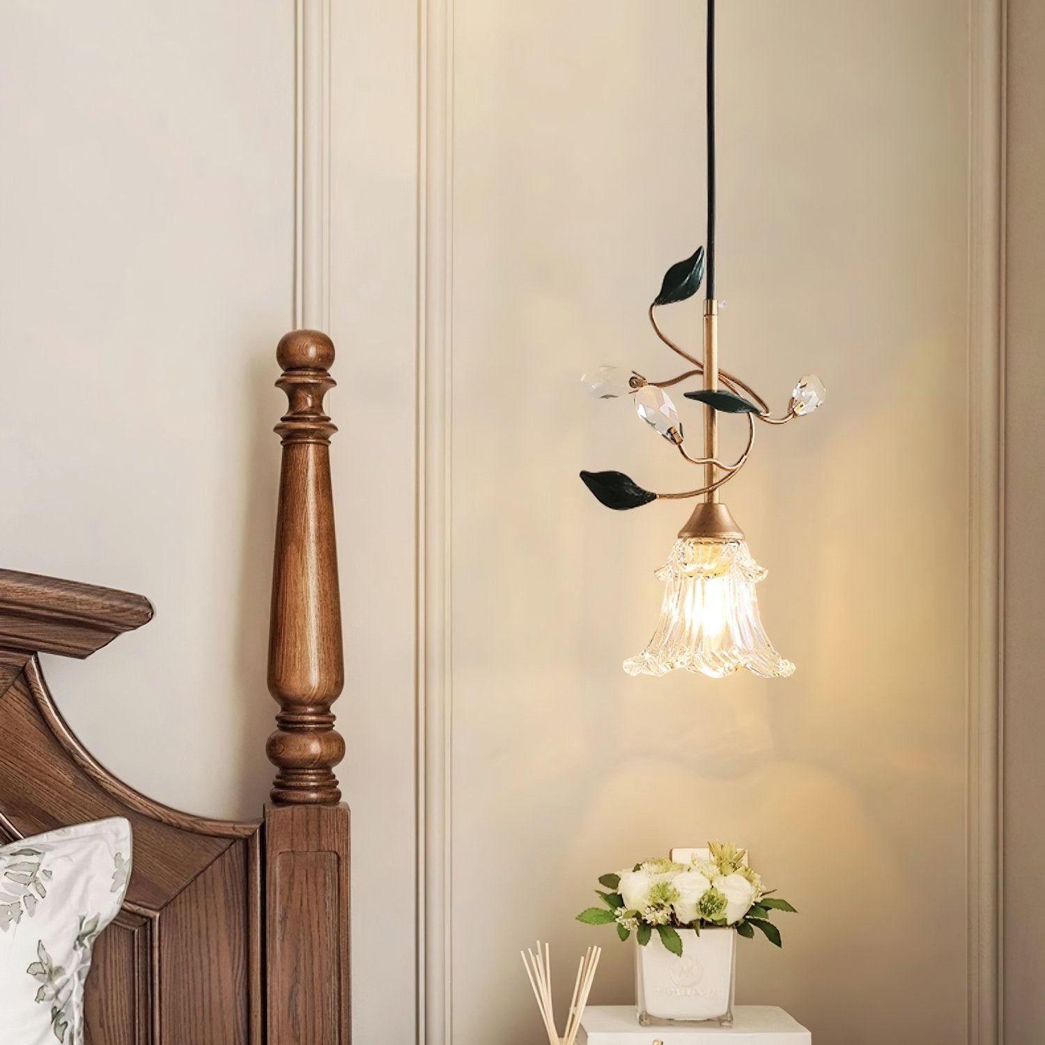 floral-glass-pendant-light-with-crystal-accents-and-pastoral-flower-design