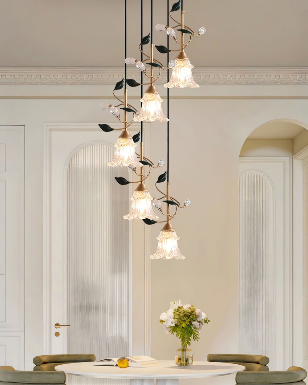 floral-glass-pendant-light-with-crystal-accents-and-pastoral-flower-design