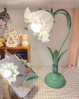 vintage-pastoral-rose-art-deco-table-lamp-with-green-base-and-white-shade
