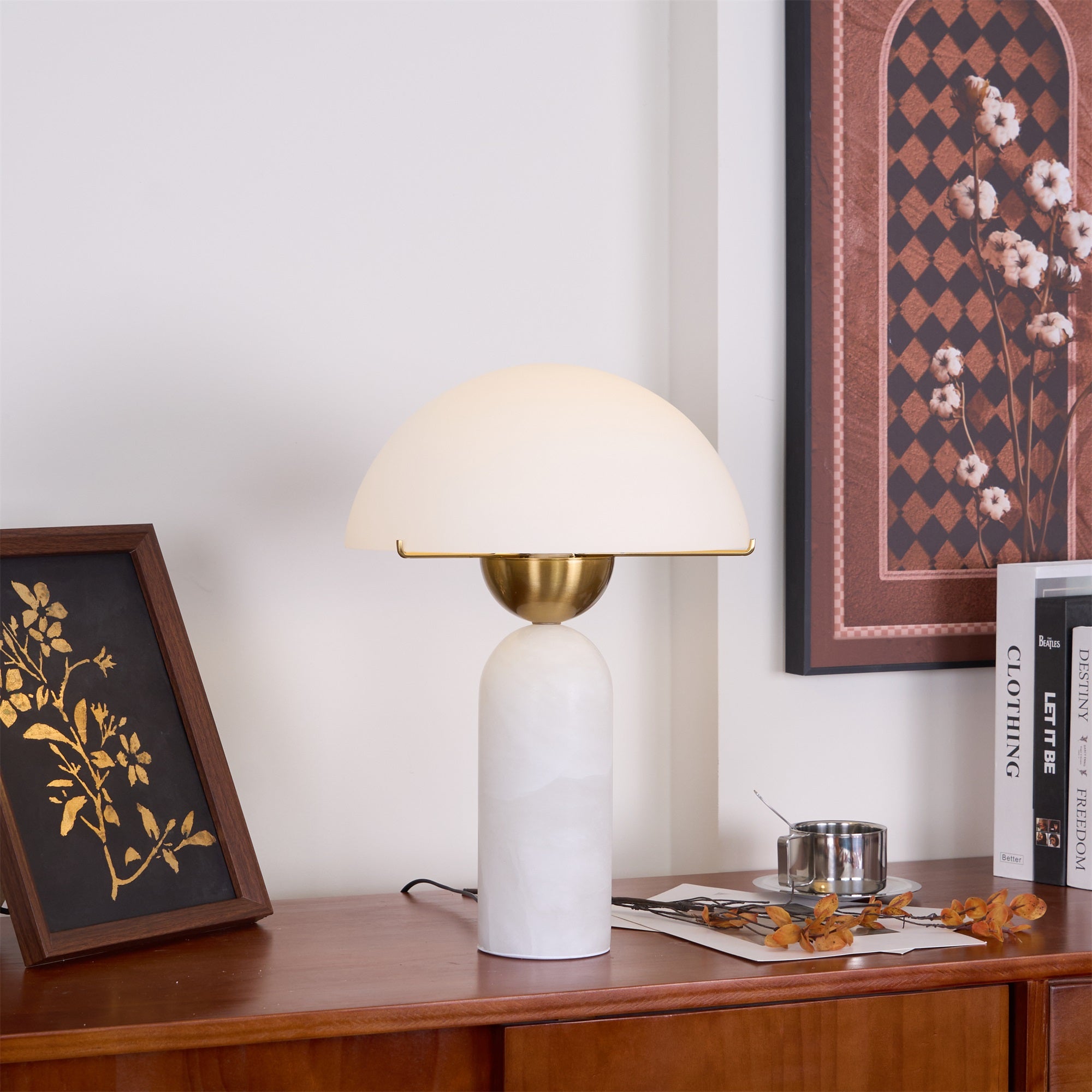 Modern Peono Alabaster Sphere Table Lamp Elegant Glass and Metal Nightstand Light