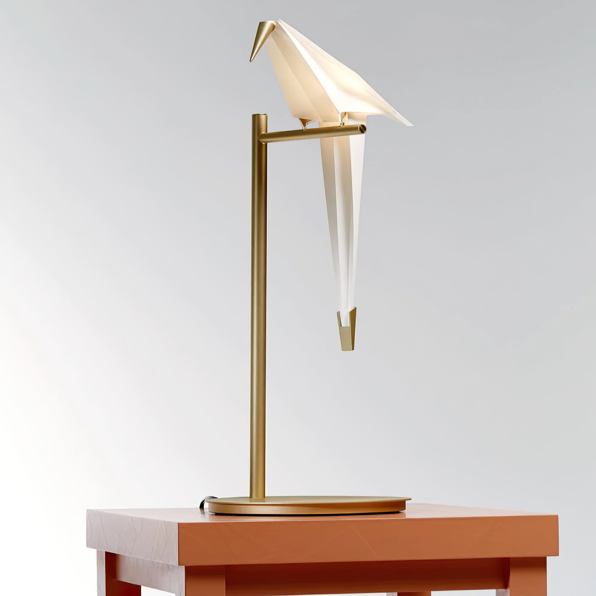 Modern Origami Bird LED Table Lamp Creative Paper Crane Nightstand Light
