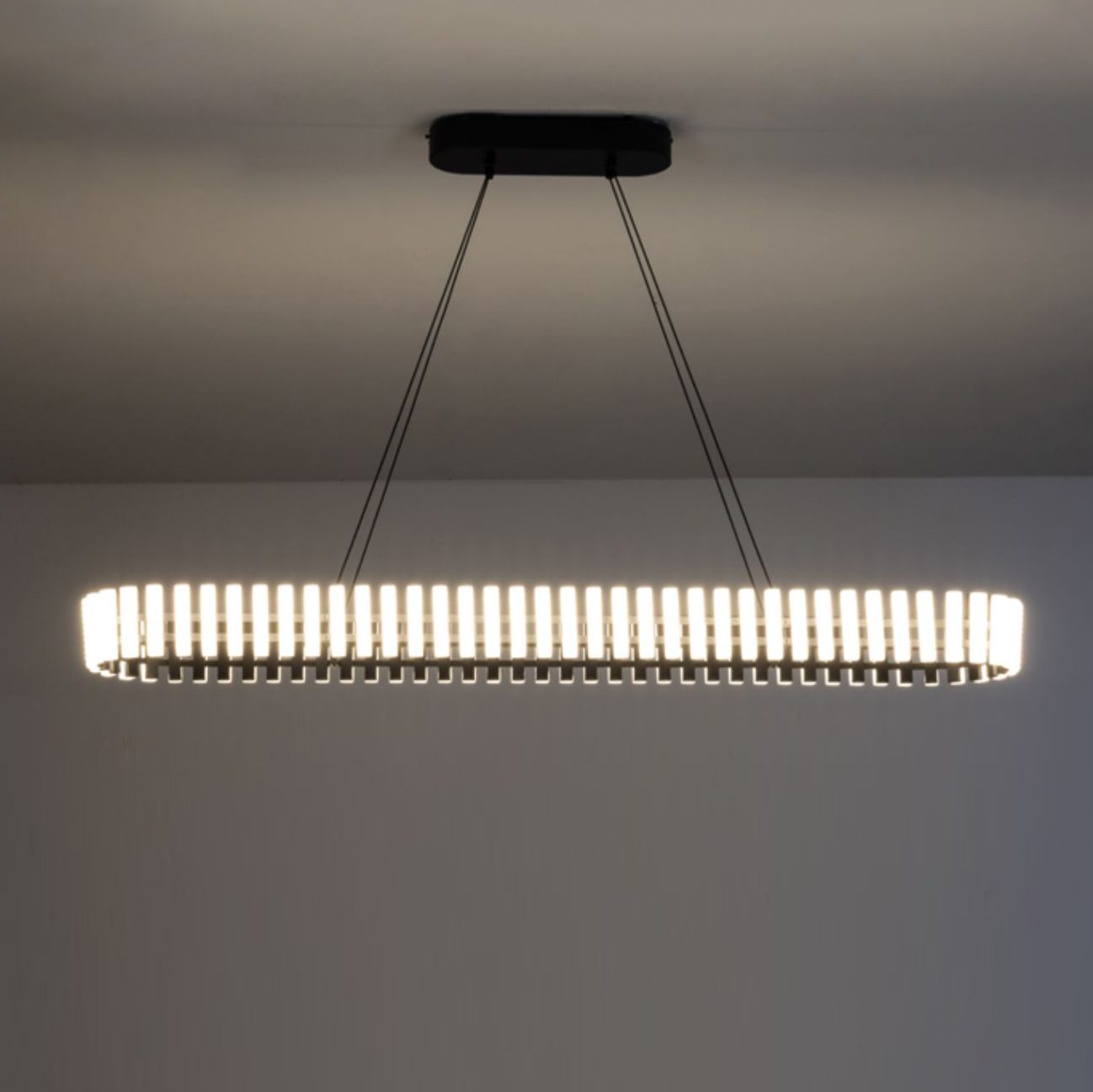 modern-black-piano-linear-led-chandelier-for-dining-room-table-and-restaurant