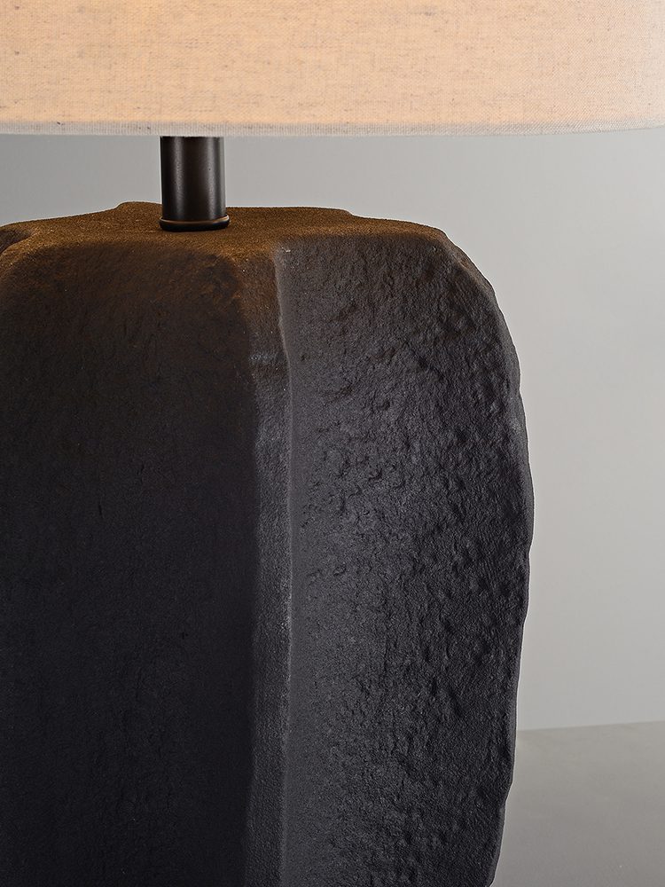 handcrafted-black-geometric-ceramic-table-lamp-with-white-fabric-shade-for-modern-living-room