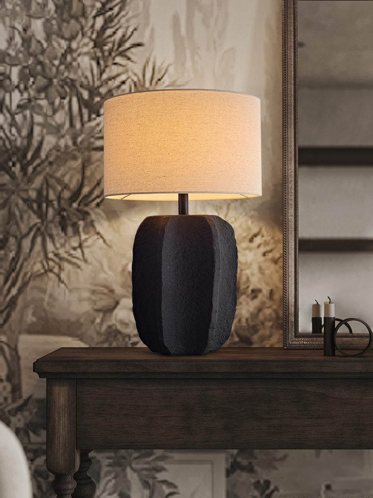 handcrafted-black-geometric-ceramic-table-lamp-with-white-fabric-shade-for-modern-living-room