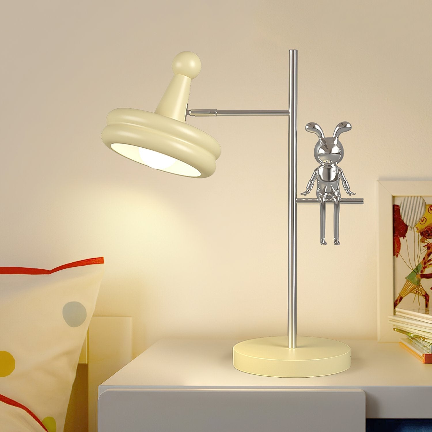 modern-rabbit-sculptural-table-lamp-for-kids-bedroom-and-whimsical-living-room-decor