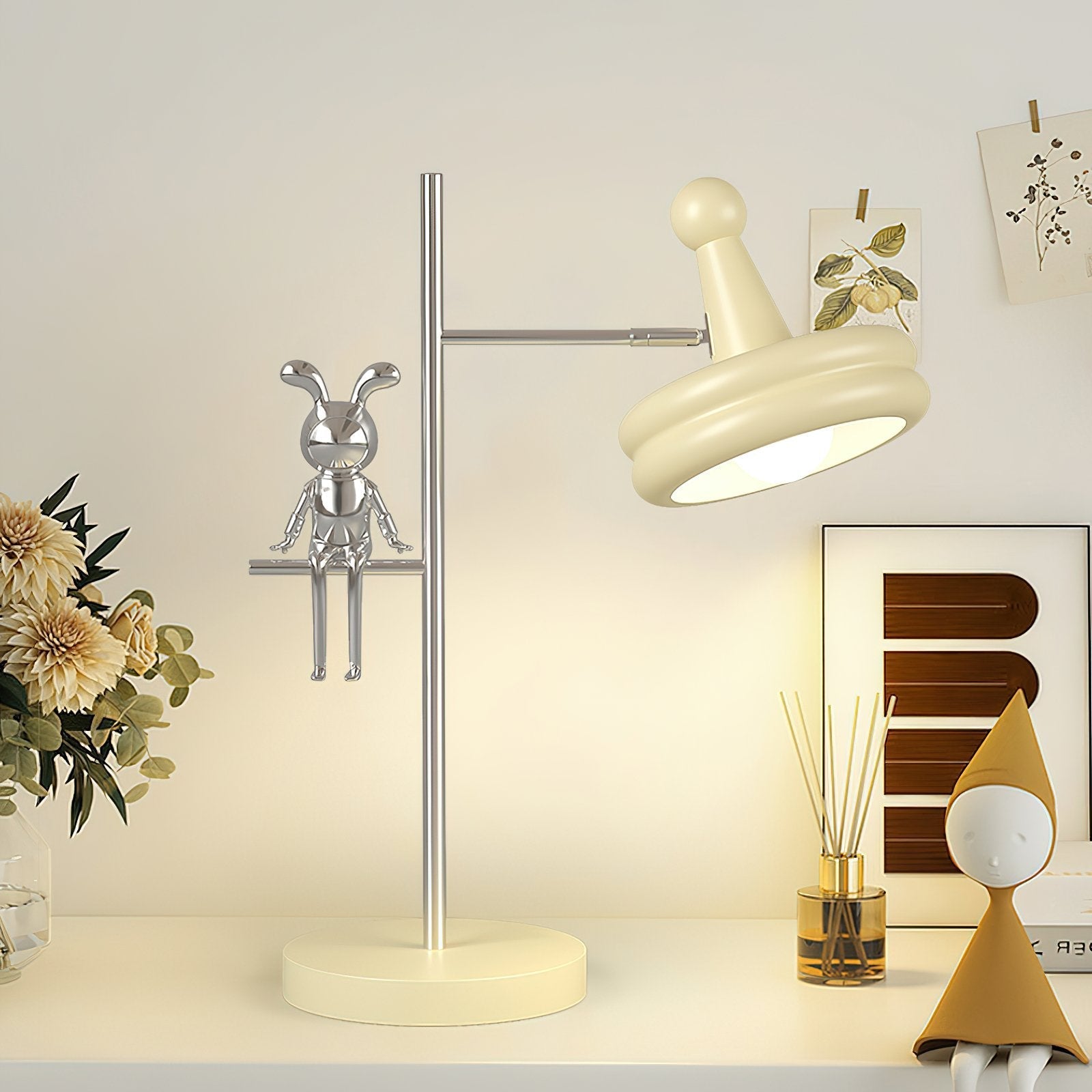 modern-rabbit-sculptural-table-lamp-for-kids-bedroom-and-whimsical-living-room-decor