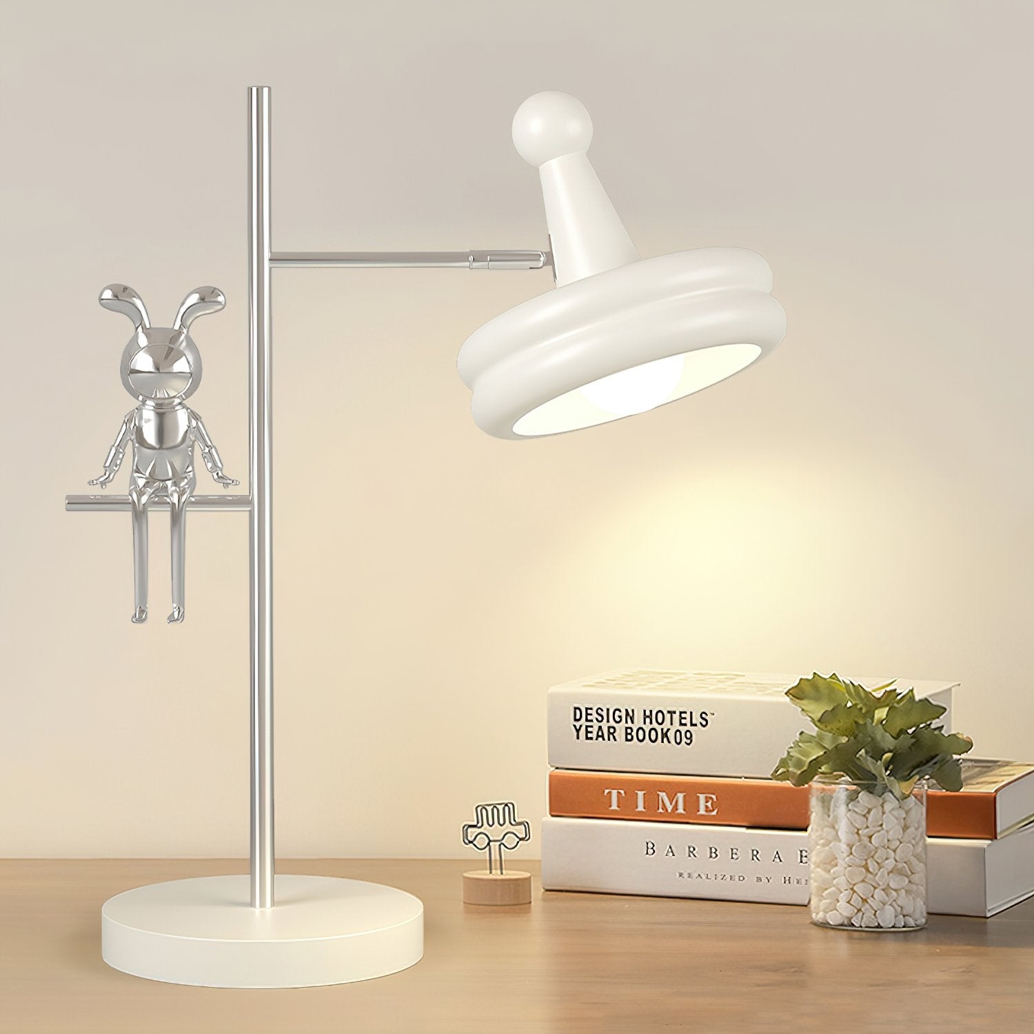 modern-rabbit-sculptural-table-lamp-for-kids-bedroom-and-whimsical-living-room-decor
