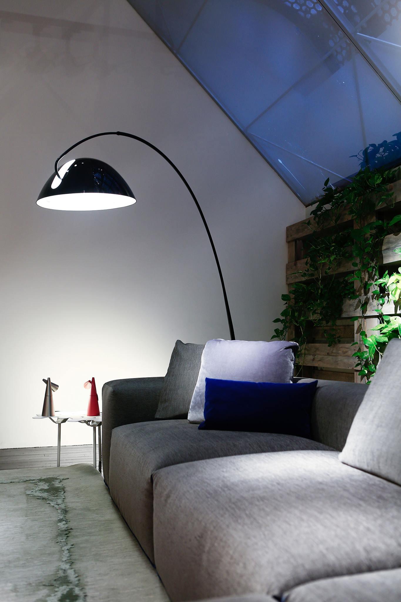 Modern Scandinavian Verse Arc Floor Lamp with Adjustable Swivel Shade for Living Room