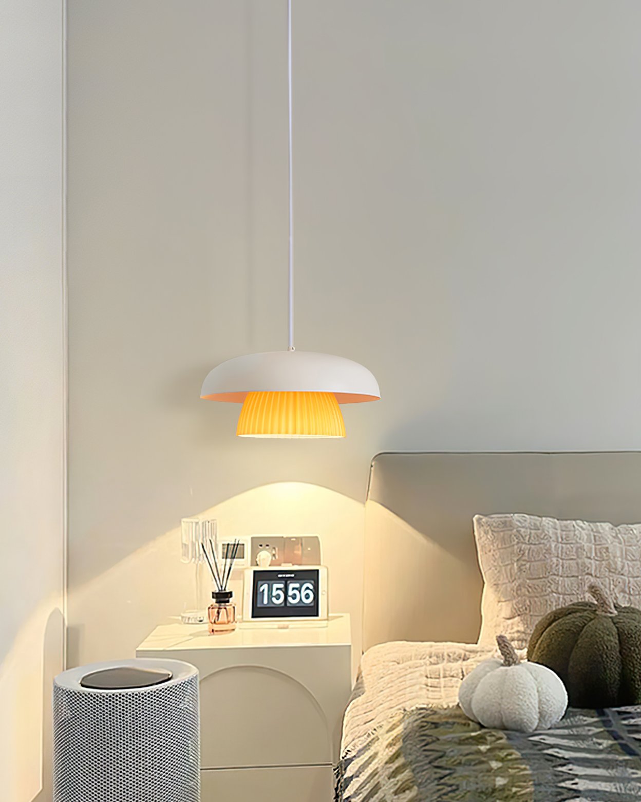 modern-glass-poker-pendant-light-for-kitchen-and-living-room-decor