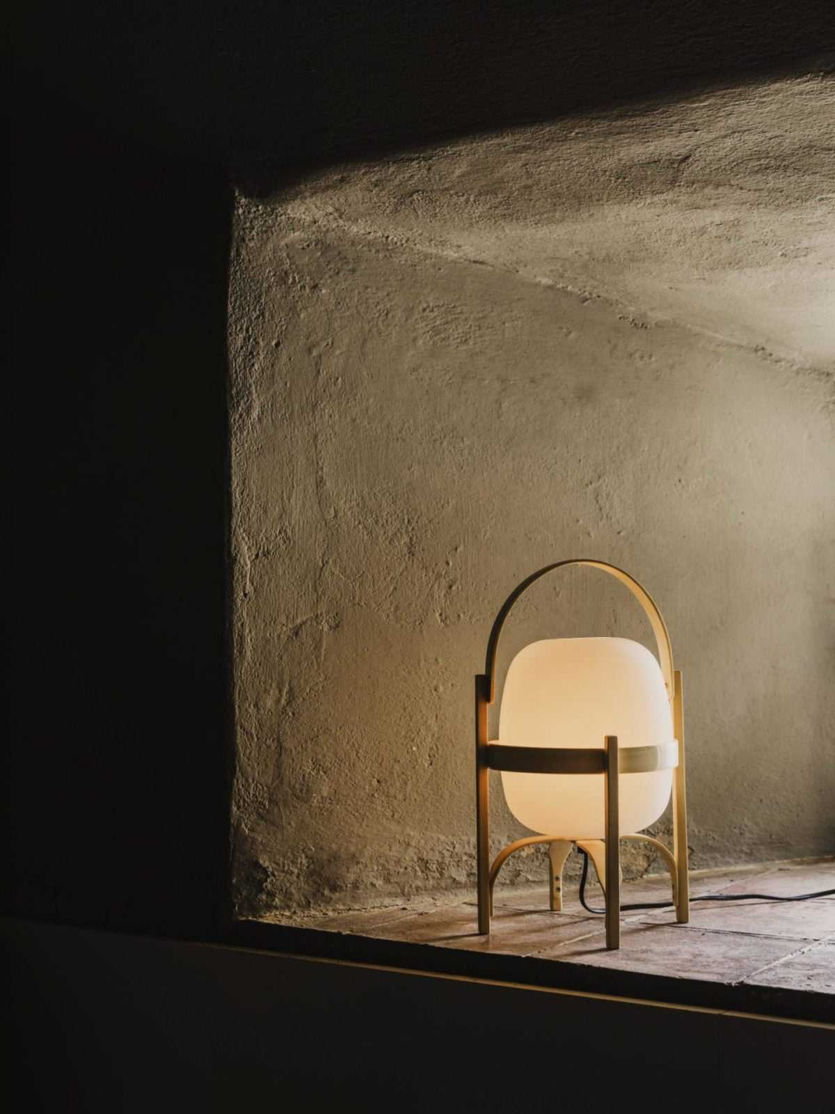 Modern Portable Glass Lantern Table Lamp with Wood Handle and Glass Shade for Ambient Lighting