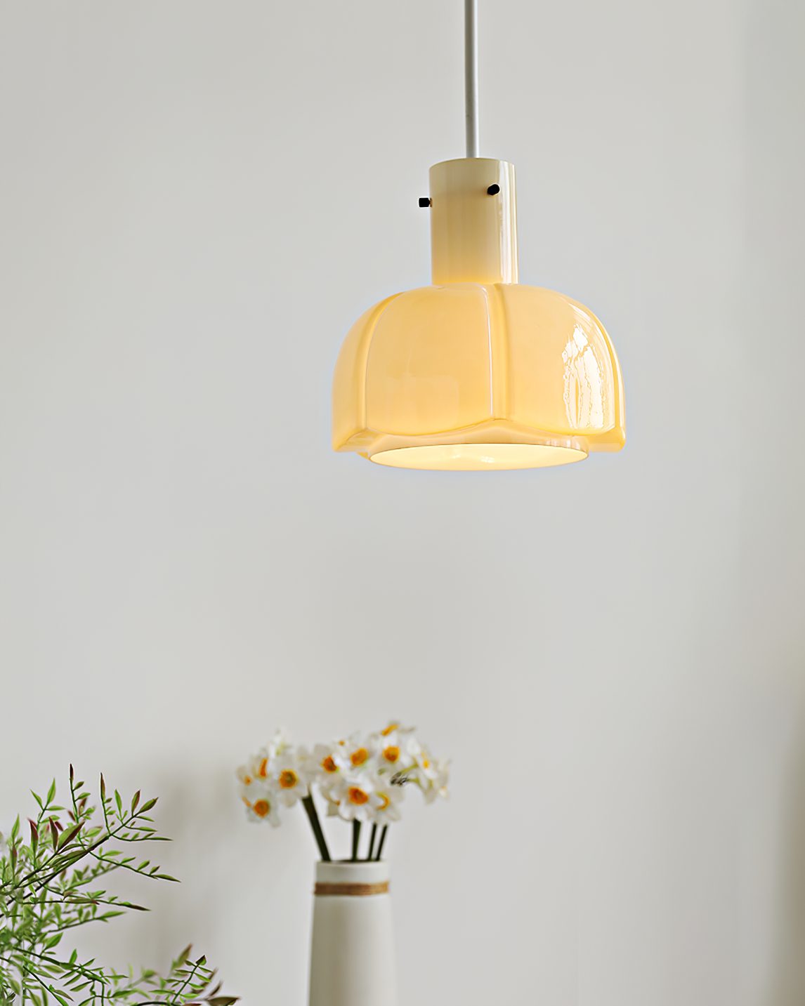 porto-vintage-ribbed-glass-pendant-light-elegant-linear-texture-ceiling-hanging-lamp-for-living-room-kitchen
