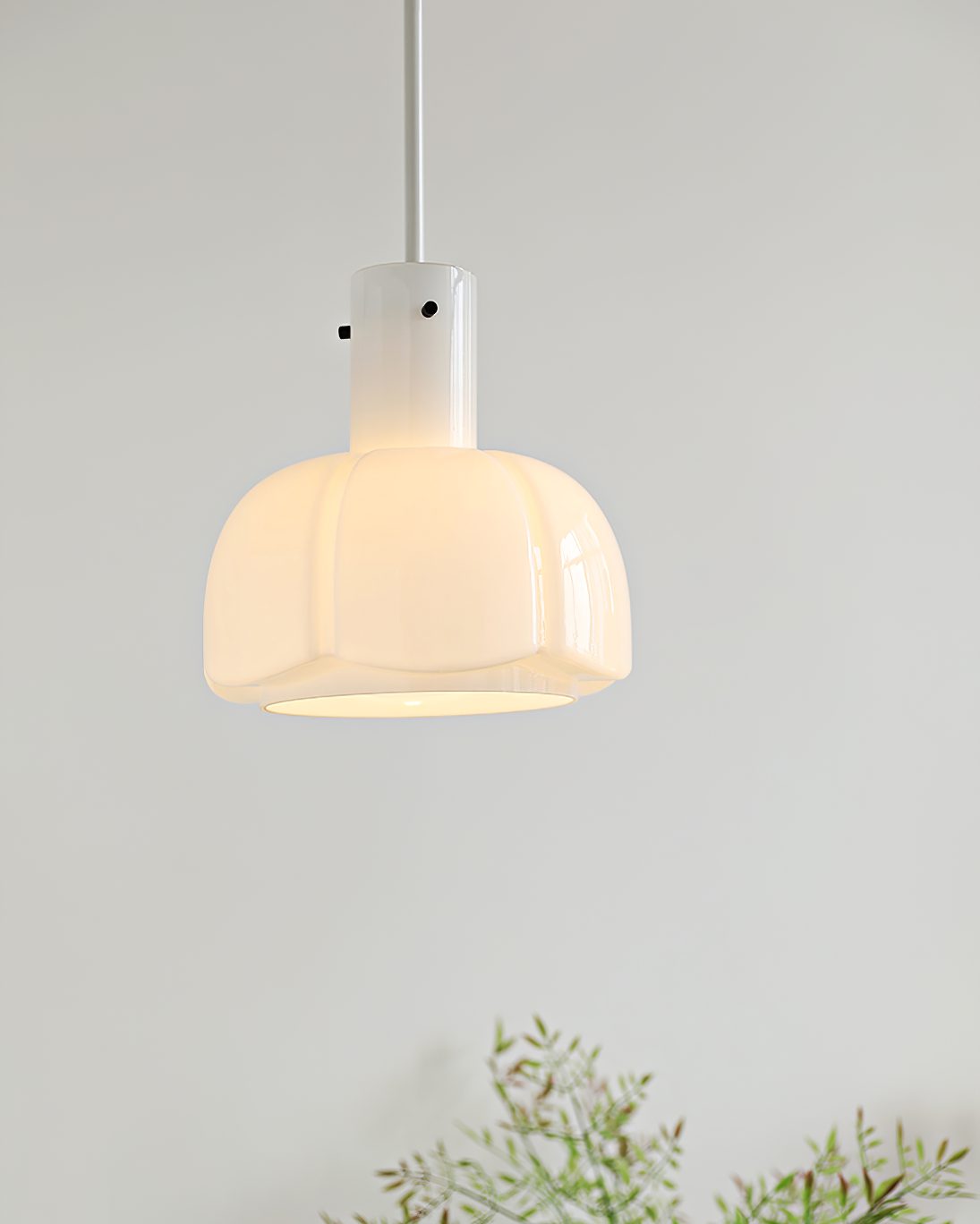 porto-vintage-ribbed-glass-pendant-light-elegant-linear-texture-ceiling-hanging-lamp-for-living-room-kitchen
