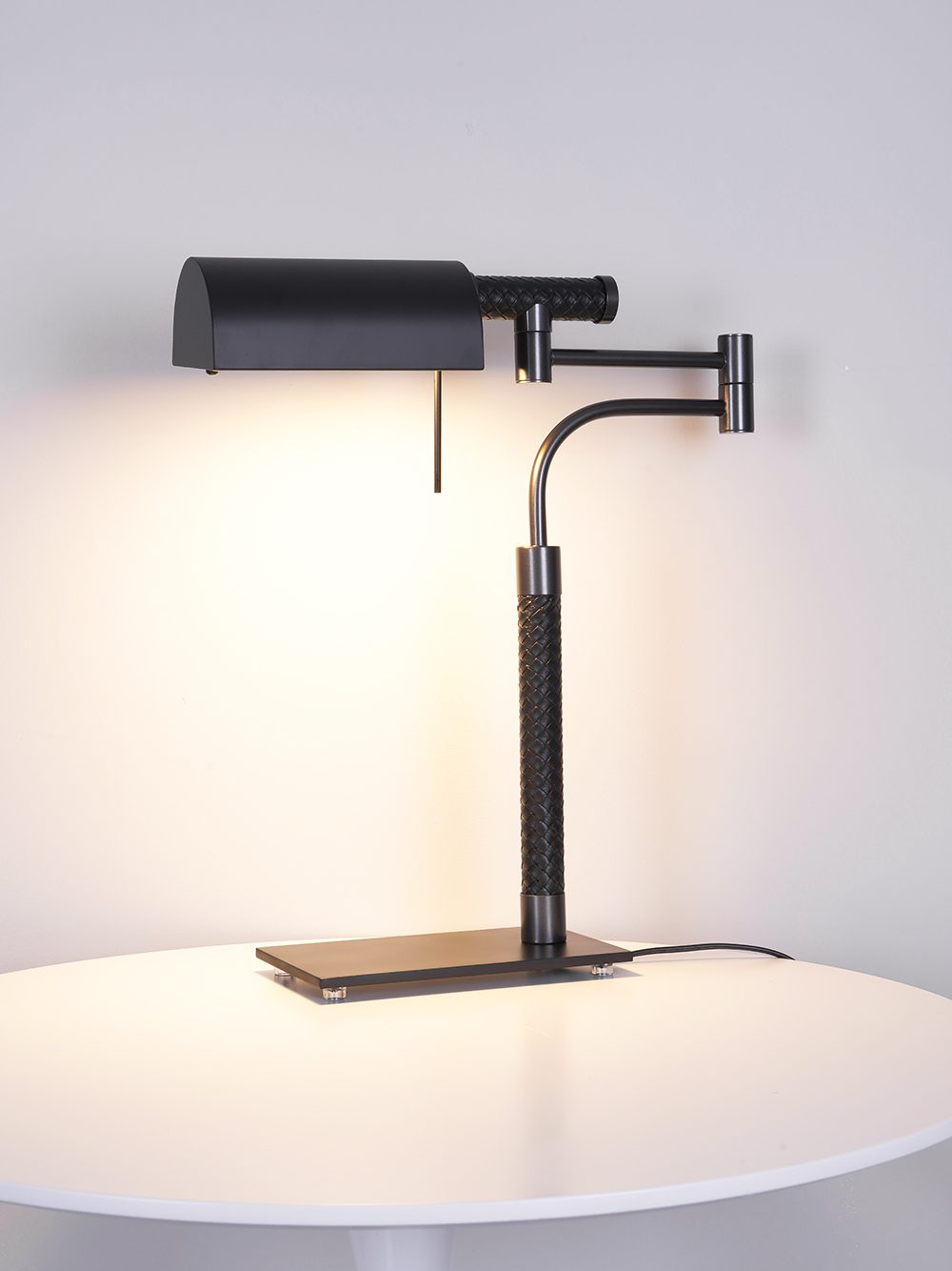 modern-black-metal-and-leather-reading-lamp-adjustable-lighting-for-living-room-and-office