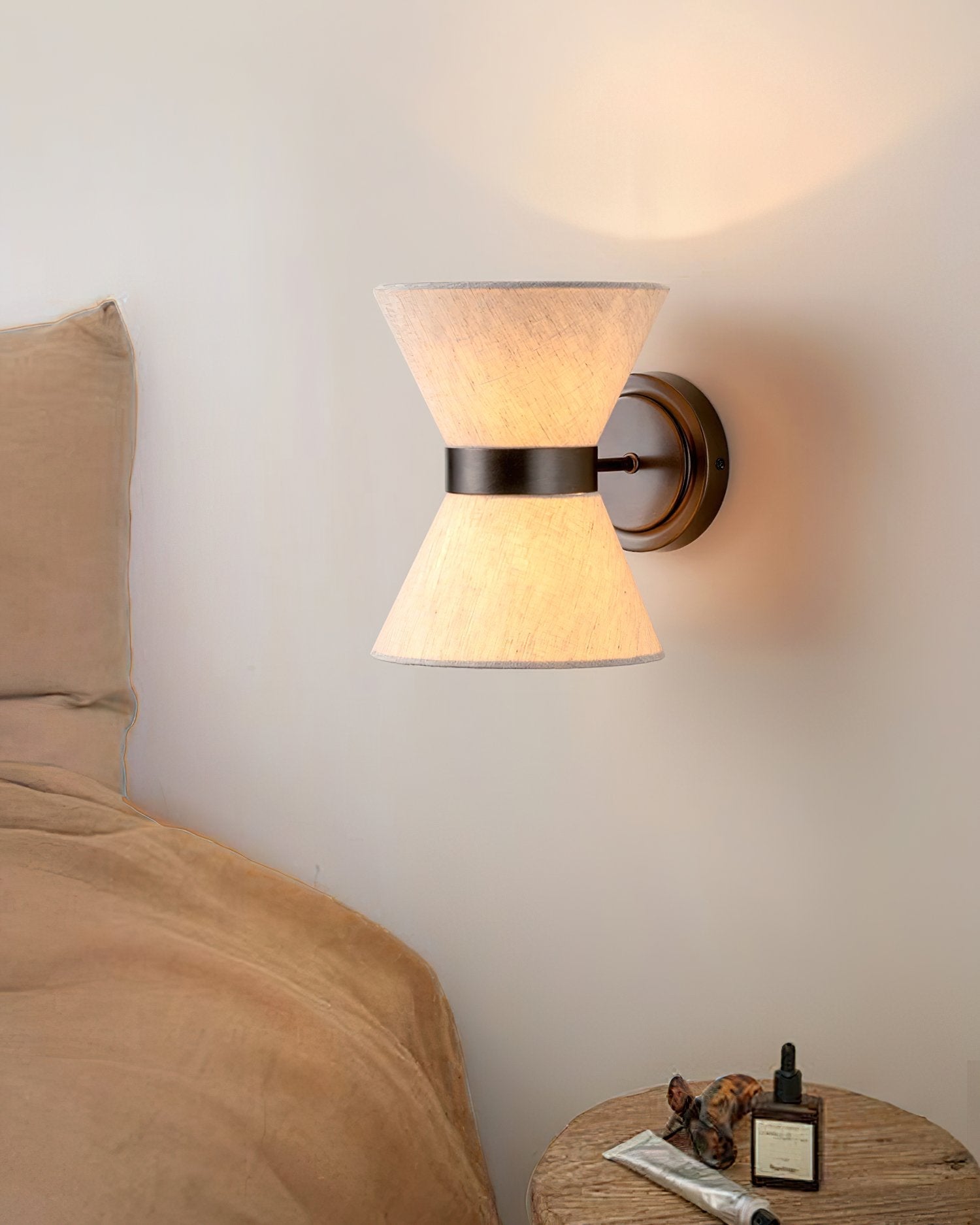 renwick-modern-fabric-bow-tie-wall-sconce-decorative-indoor-lighting-fixture-for-home-decor