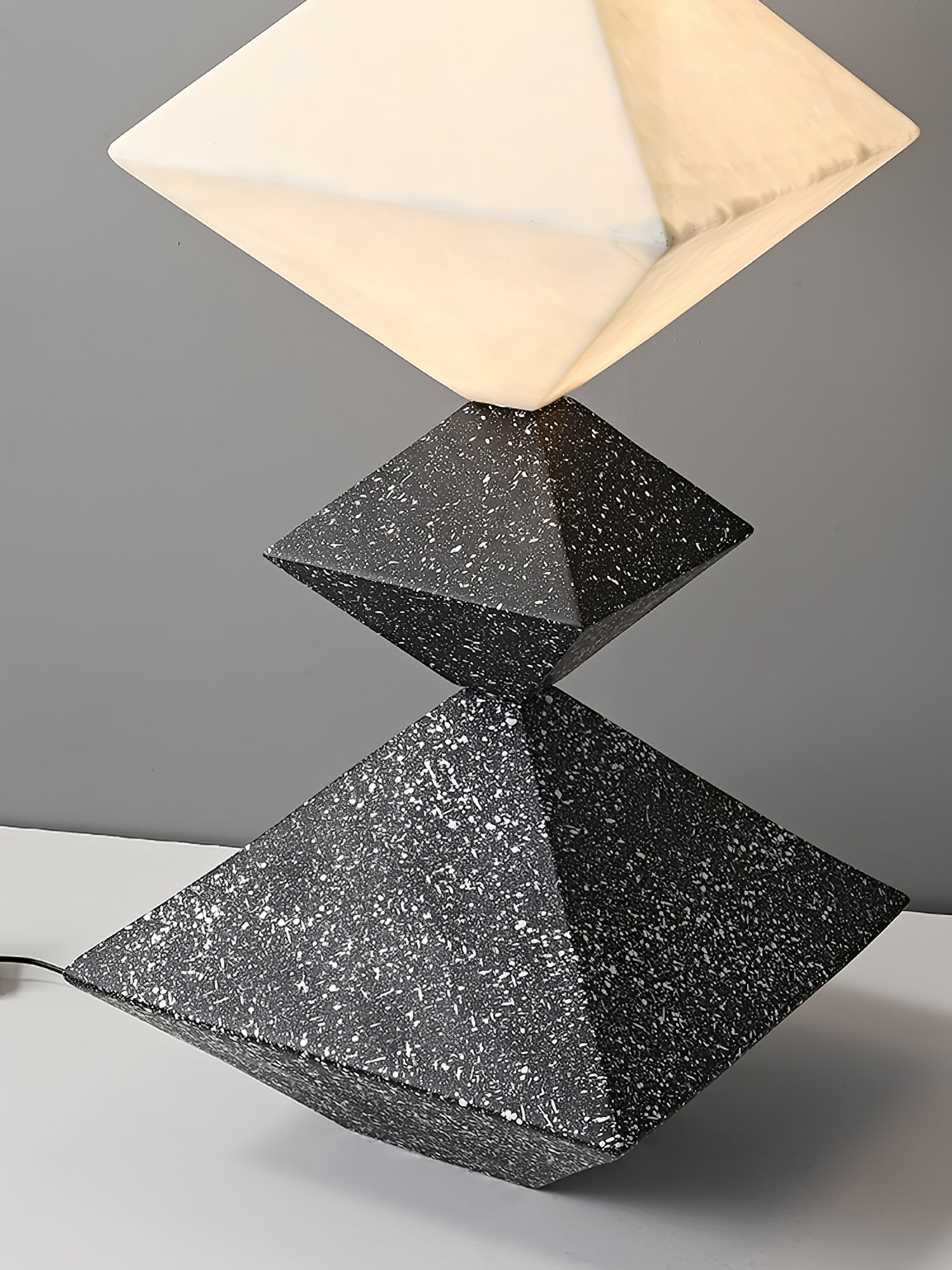 Modern Geometric Rhombus Cube LED Standing Floor Lamp for Interior Decor