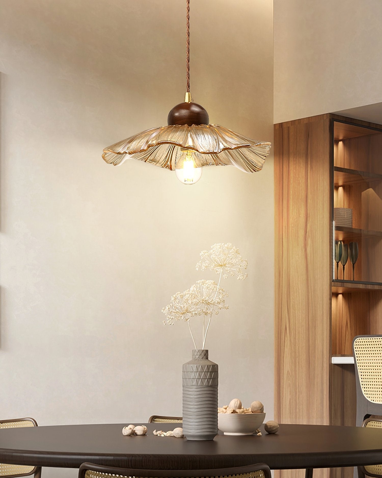 vintage-handcrafted-lotus-ribbed-glass-pendant-light-cognac-floral-ceiling-lamp-for-dining-room