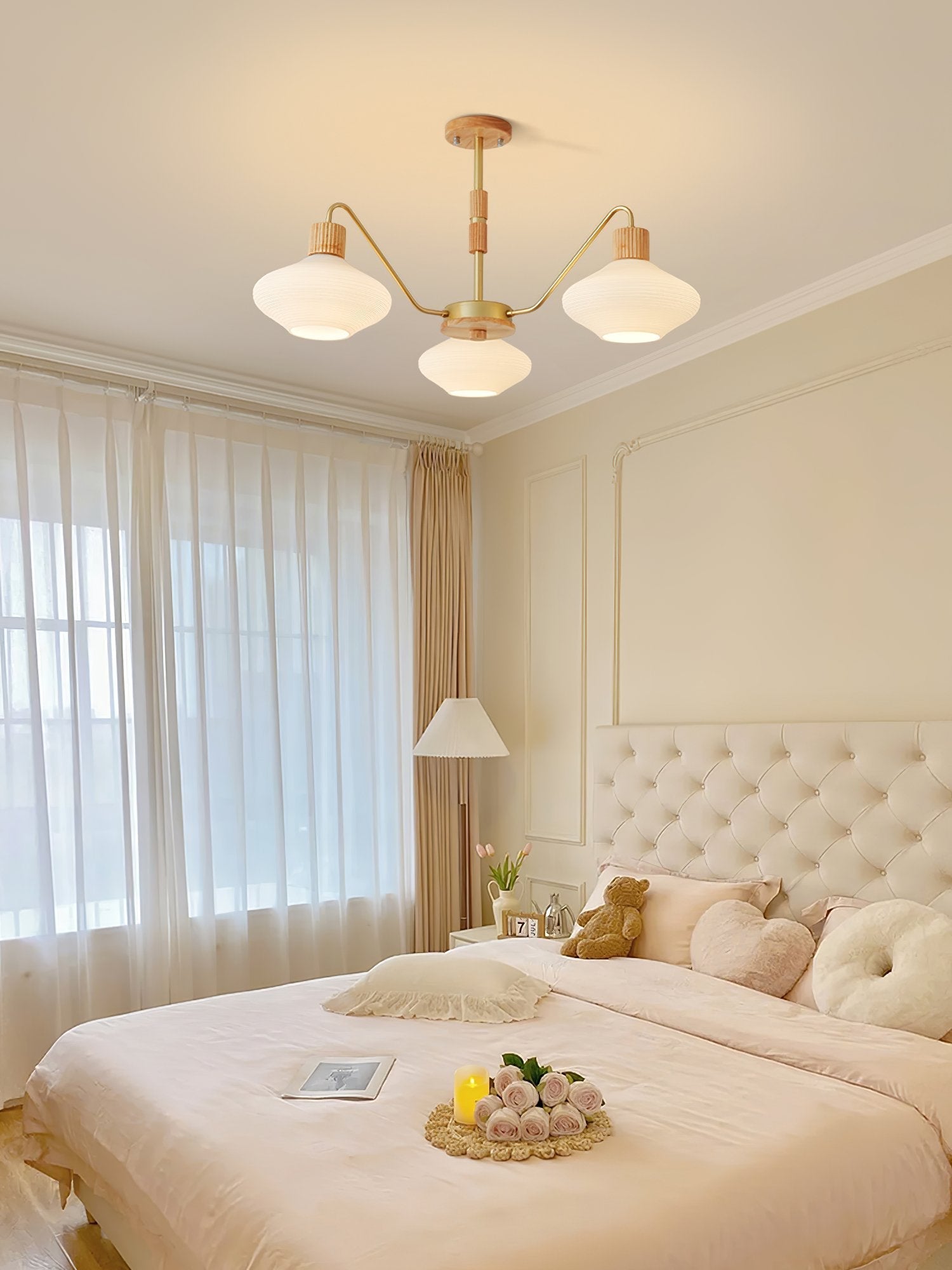 modern-ribbed-rubberwood-chandelier-with-white-glass-globes-and-gold-accents