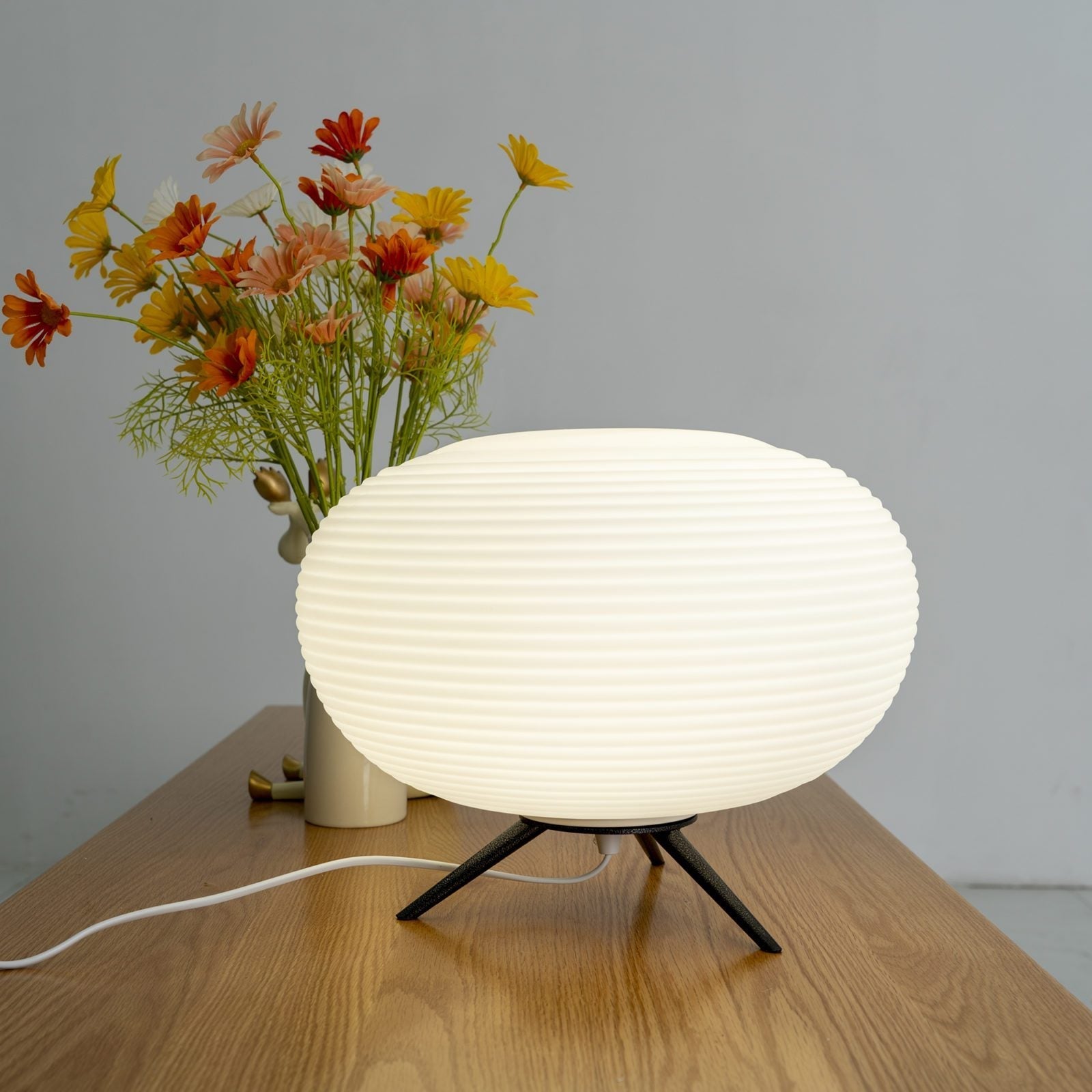 modern-textured-blown-glass-rituals-style-table-lamp-for-bedside-and-living-room