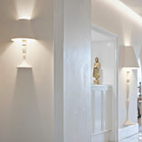 minimalist-recessed-white-plaster-style-led-wall-light-for-indoor-decor